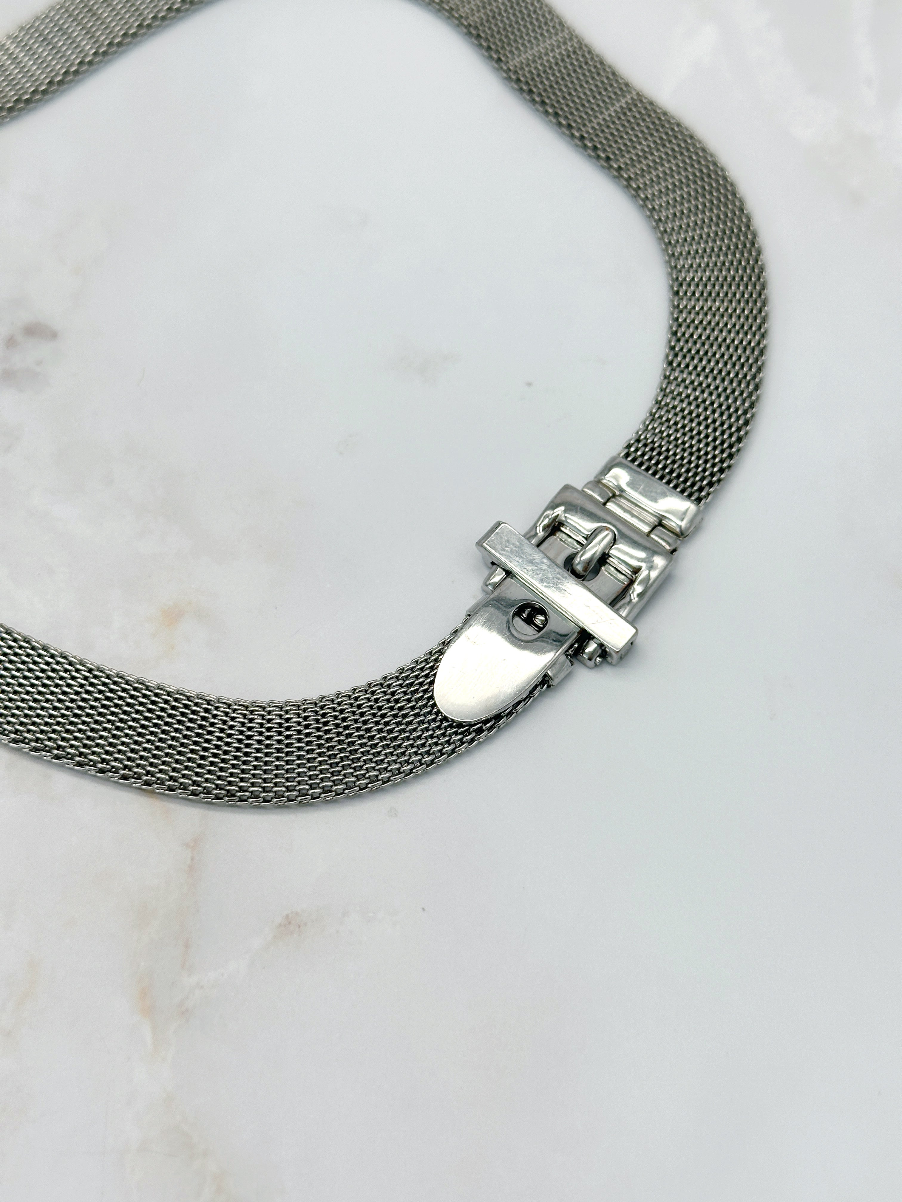 Vintage Choker mit Gürtelschnallenmotiv