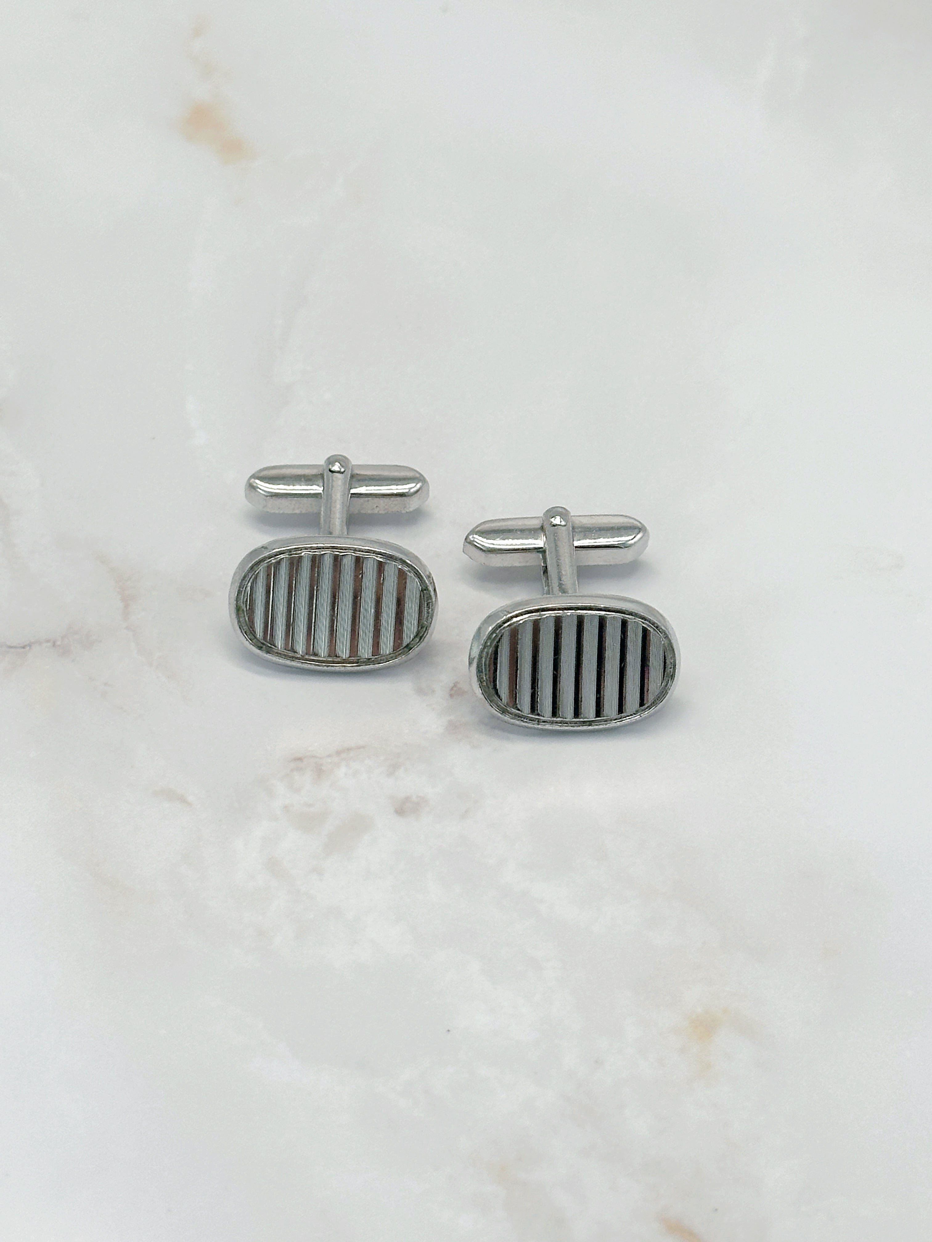 Klassische ovale Vintage Manschettenknöpfe