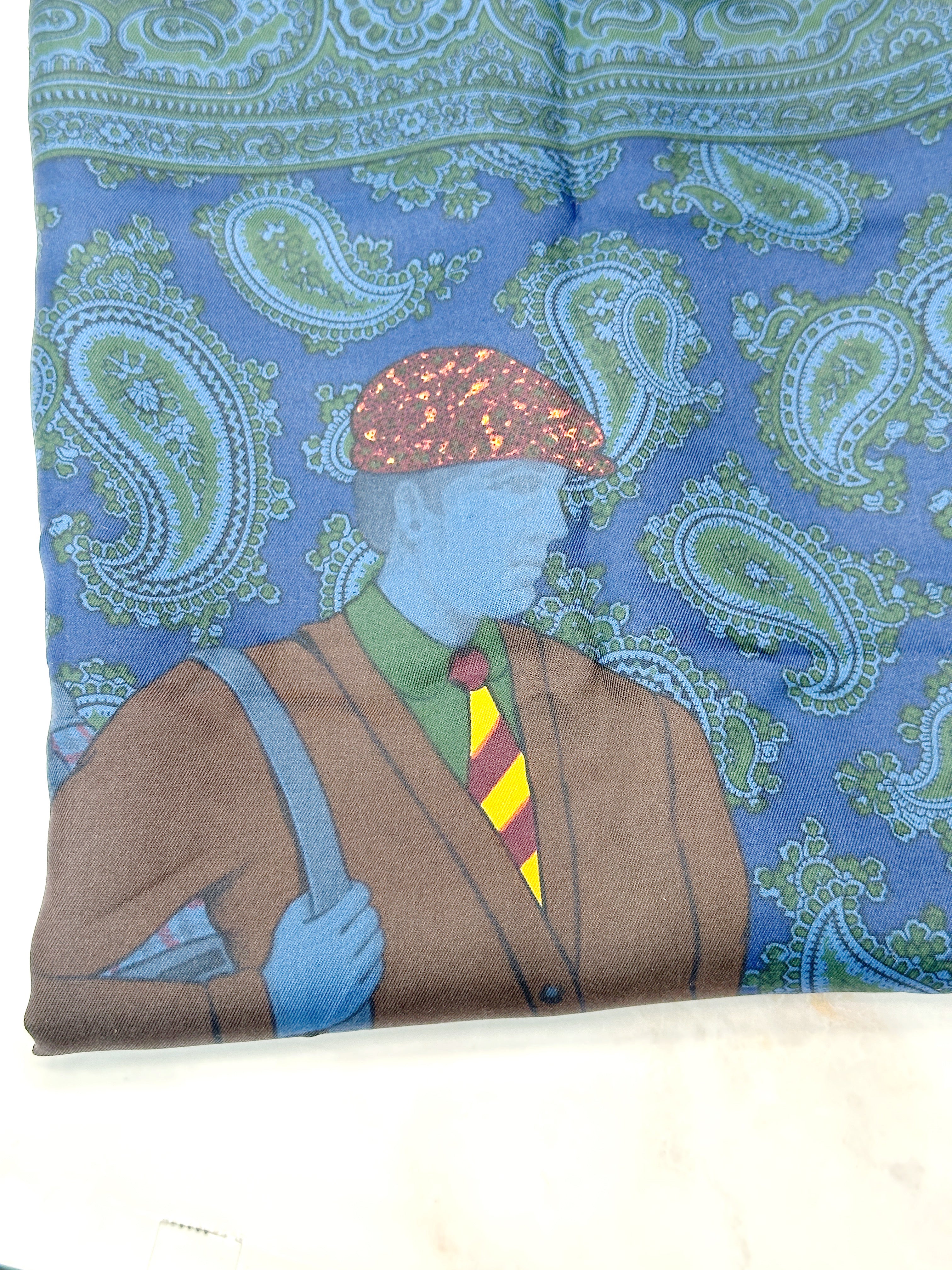Vintage Ascot Seidentuch mit Golf-Motiv in Blau und Grün