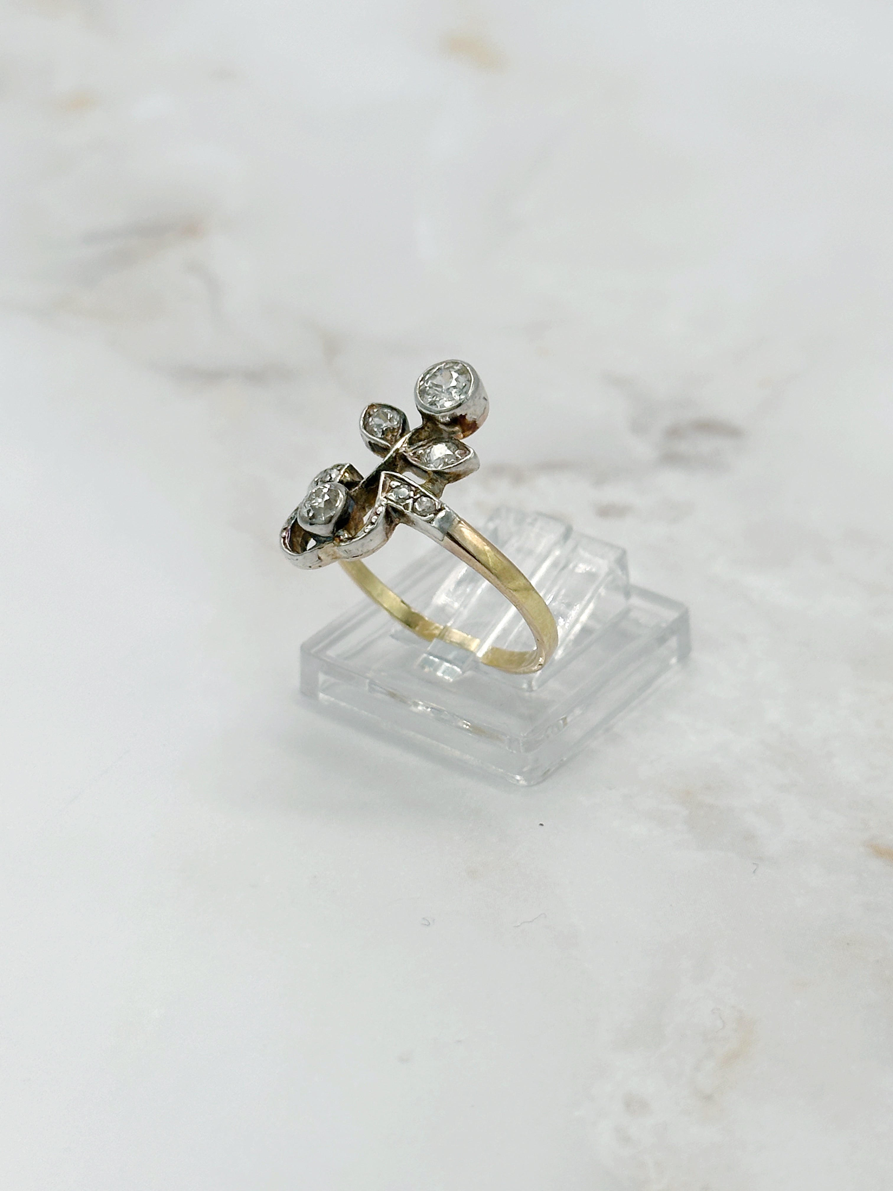 Antiker Jugendstil Ring Gold mit Altschliffdiamanten