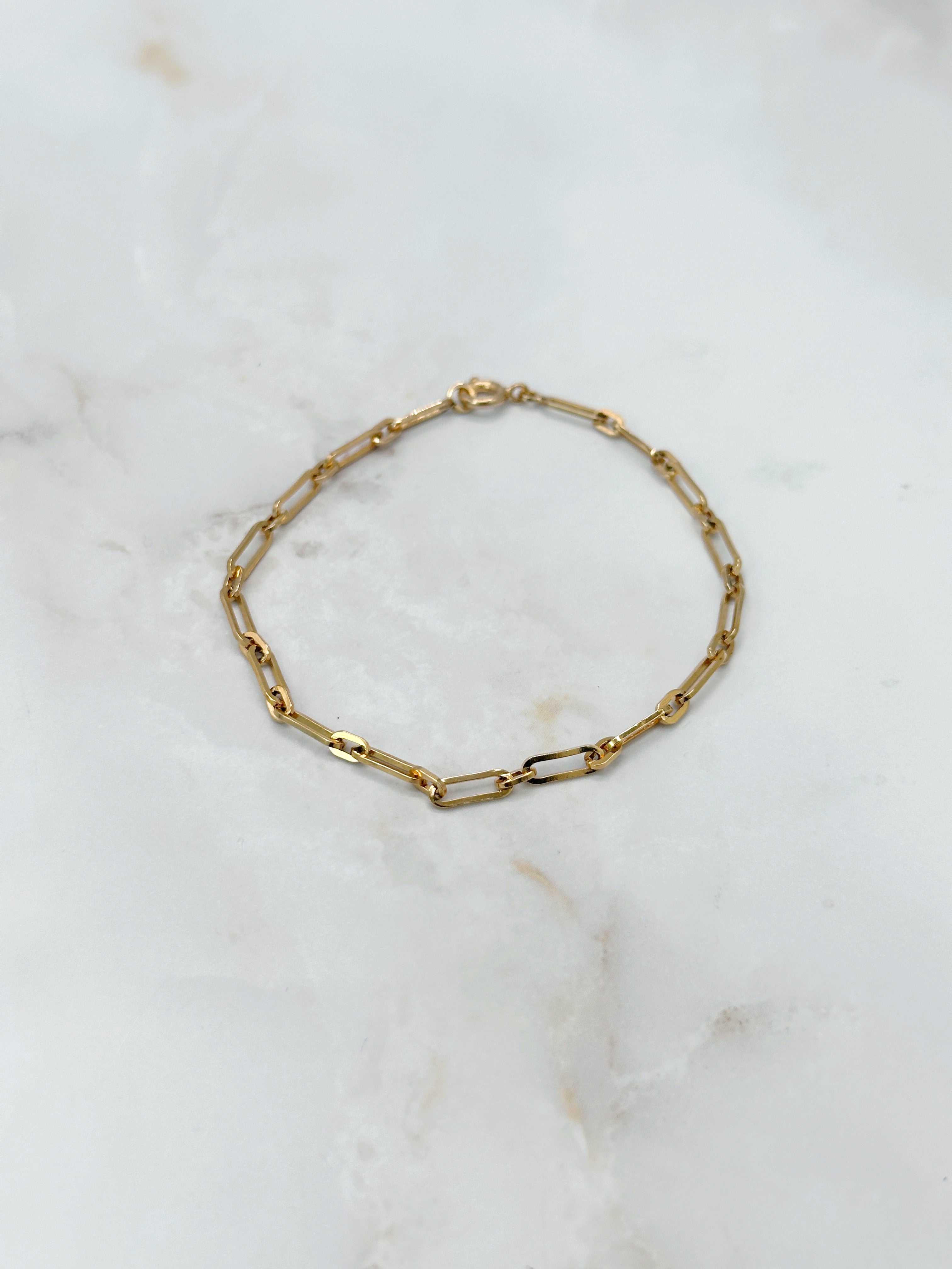Feines vergoldetes Gliederarmband