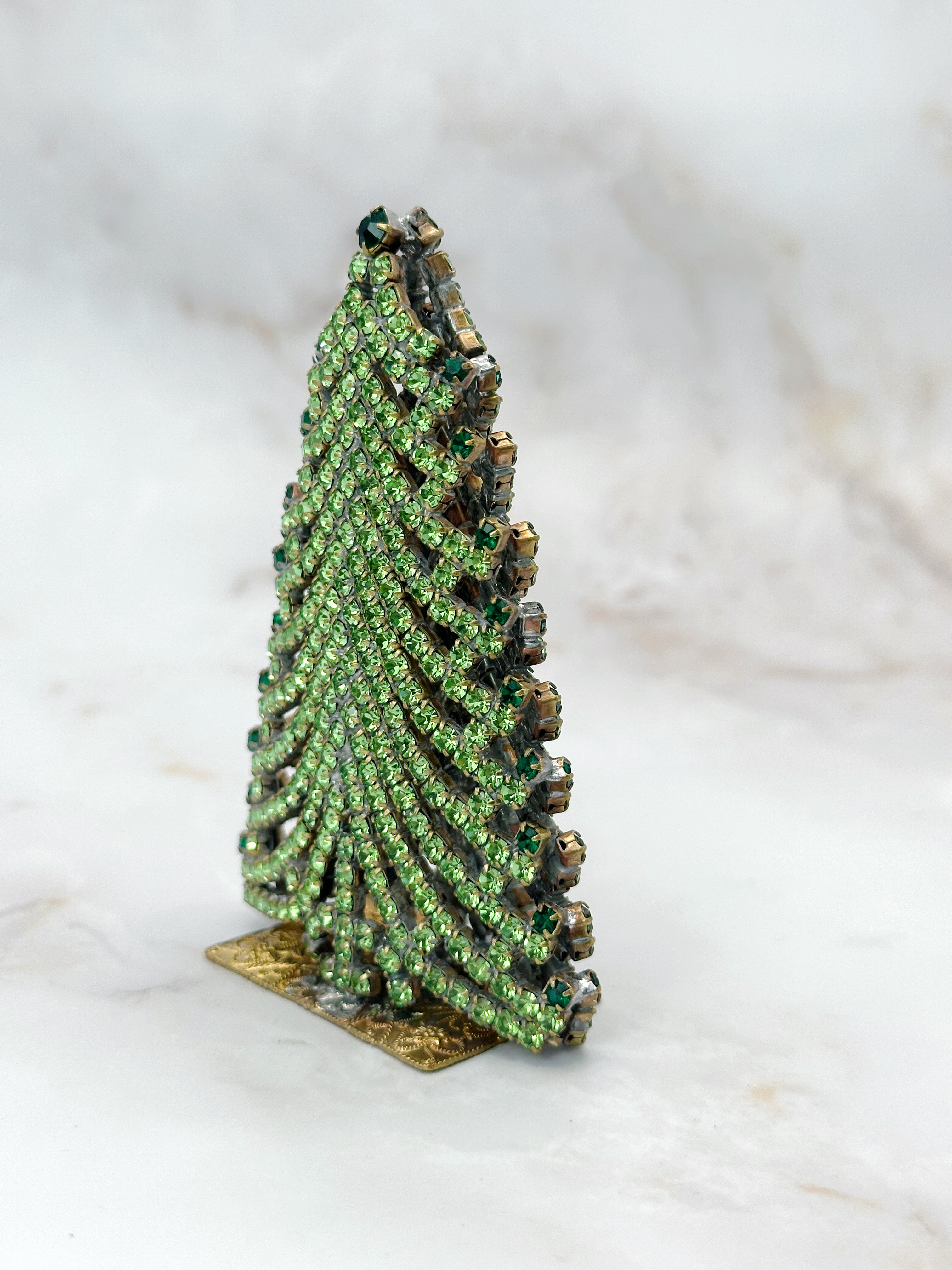 Funkelnder Gablonzer Tisch-Christbaum aus Strass & Kristall