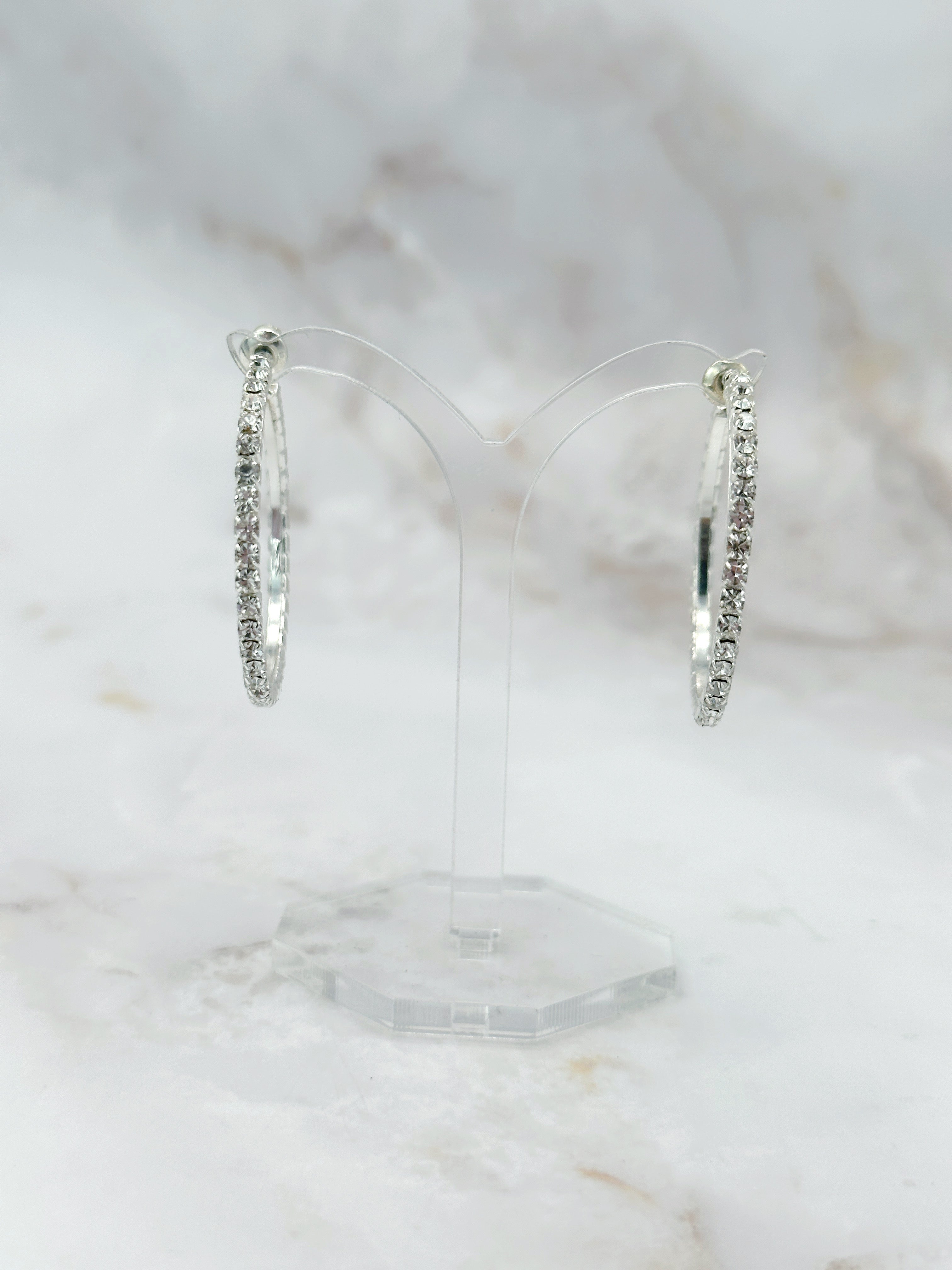 Vintage Creolen mit Strass und silberfarbenem Metall