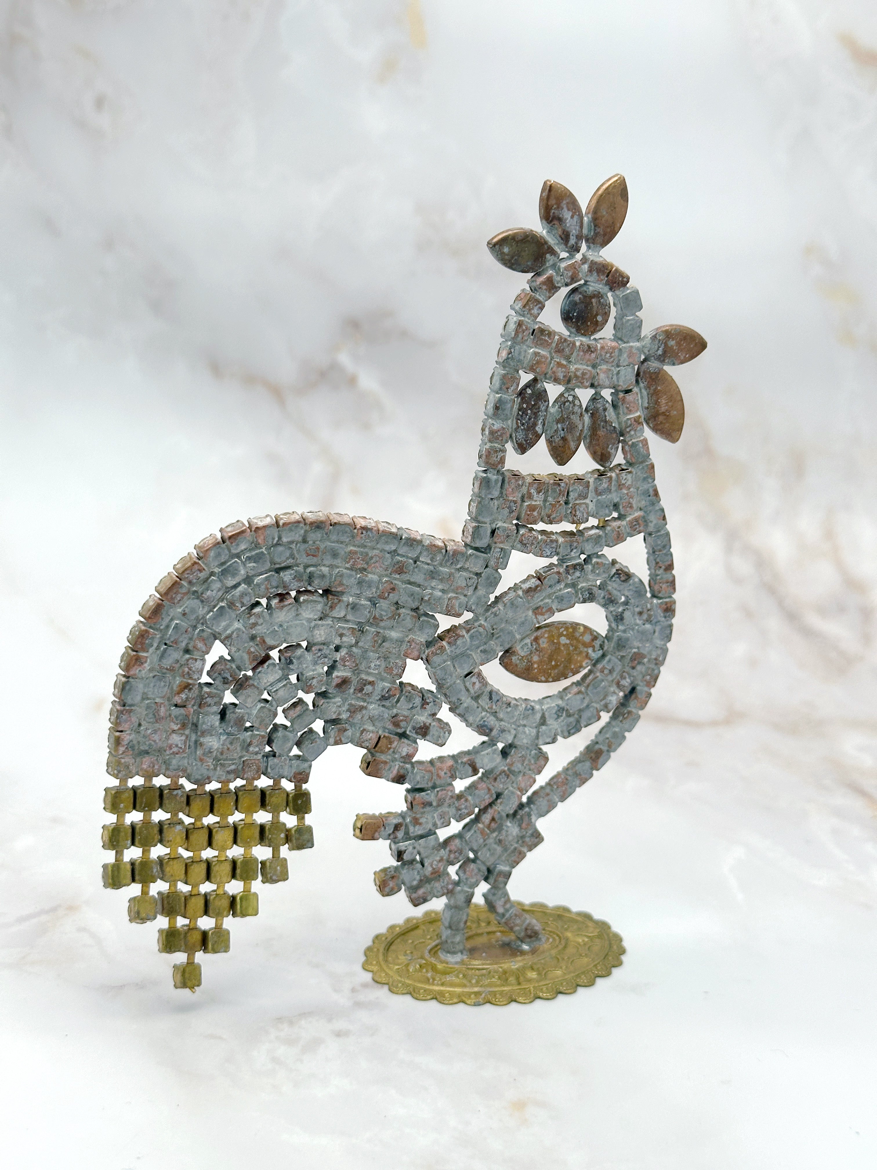 Kunstvoller Gablonzer Hahn mit beweglichen Elementen und Glaskristallen