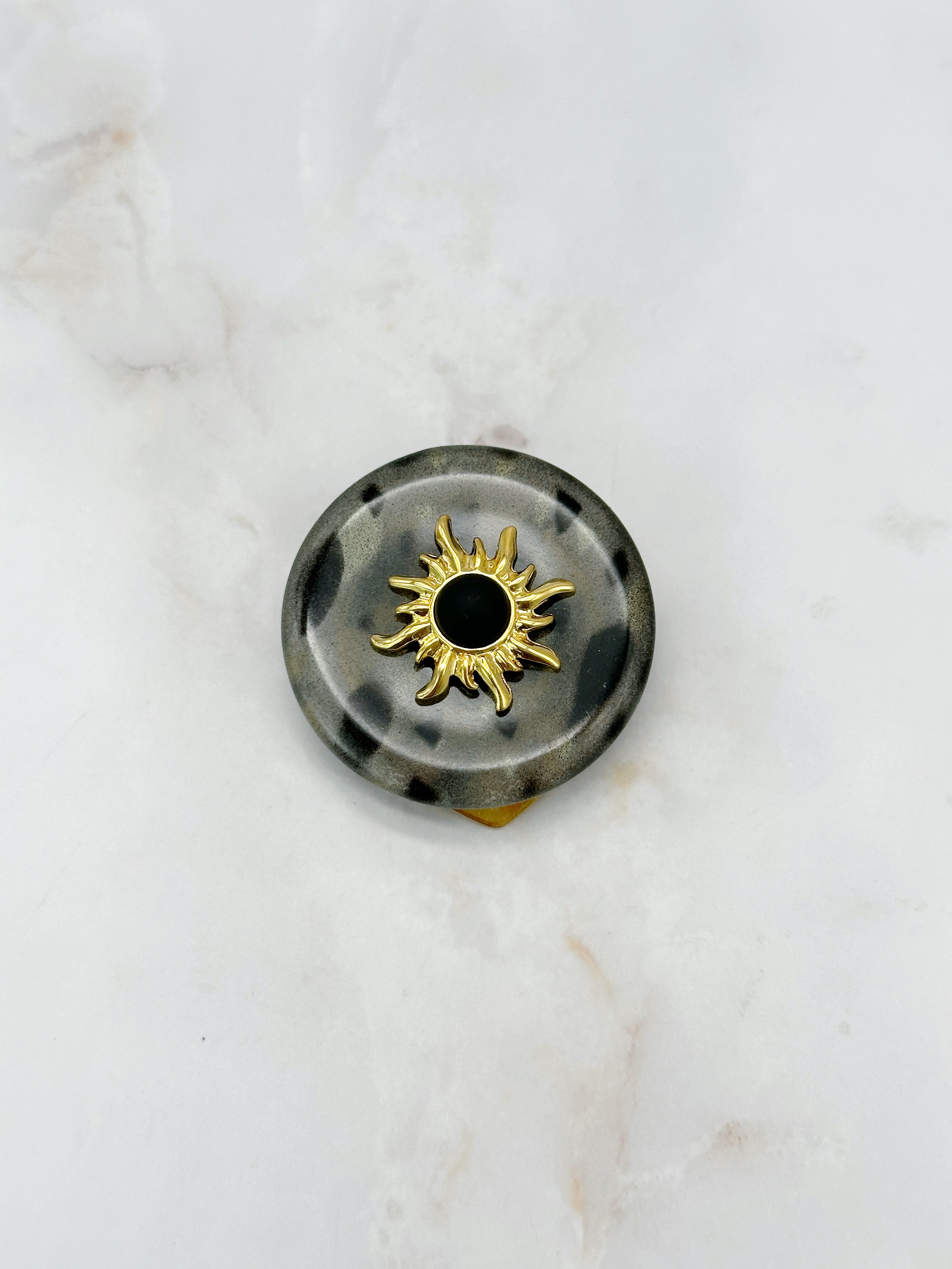 Brooch