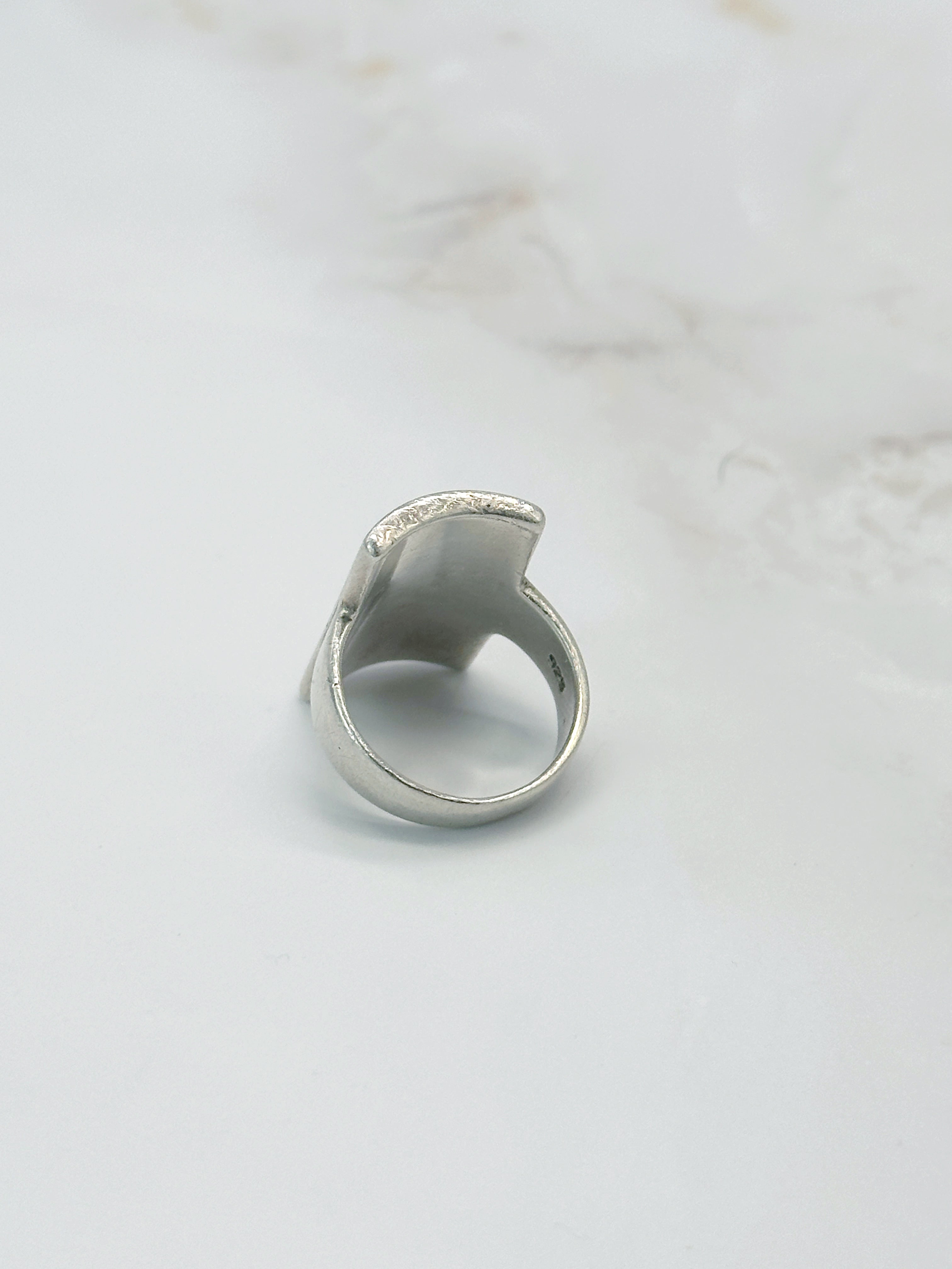 Vintage Silberring mit eckigem Türkis-Motiv Ringgröße 54