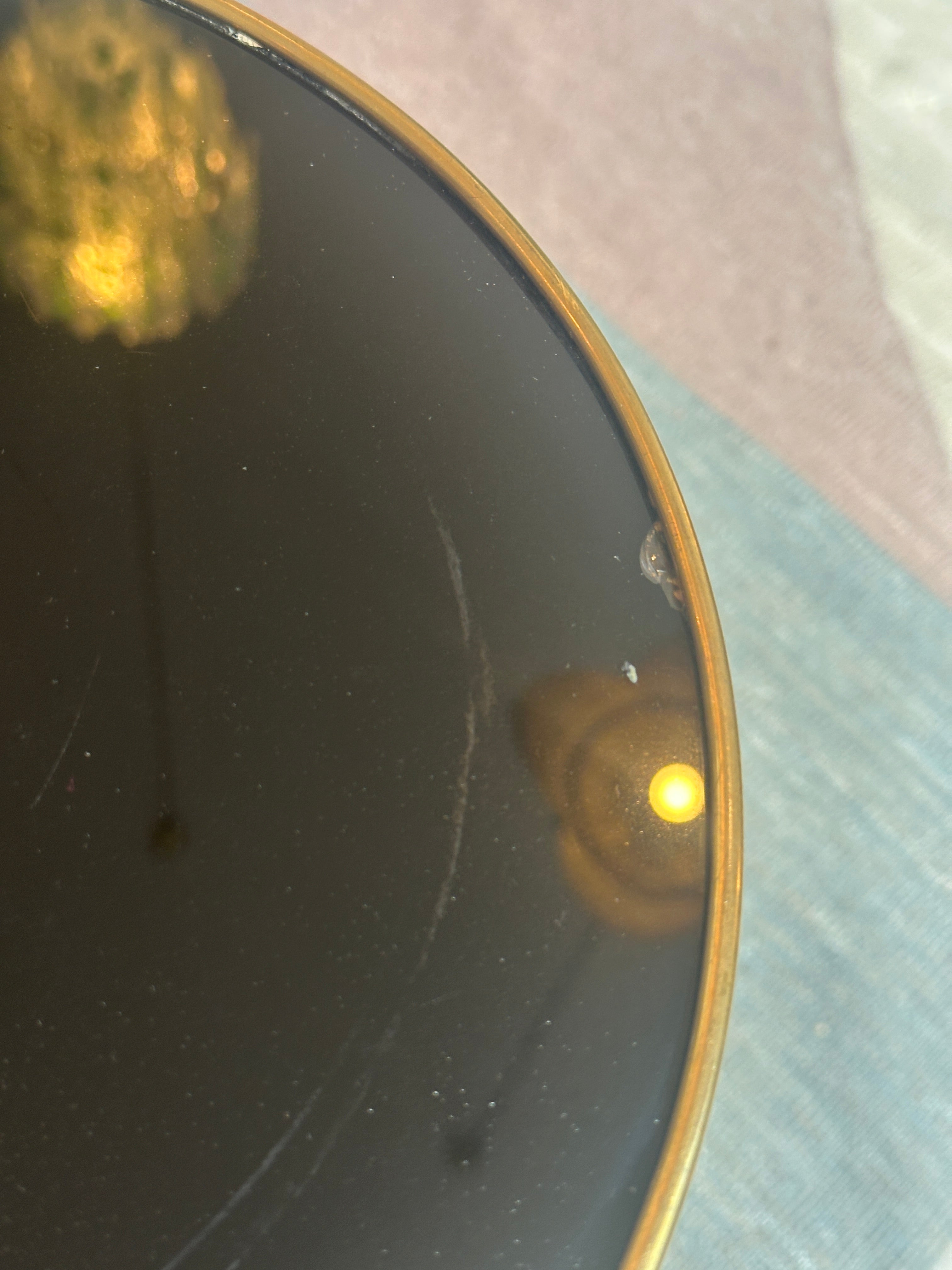 Eleganter Vintage Messing-Hocker mit schwarzer Glasplatte um 1950