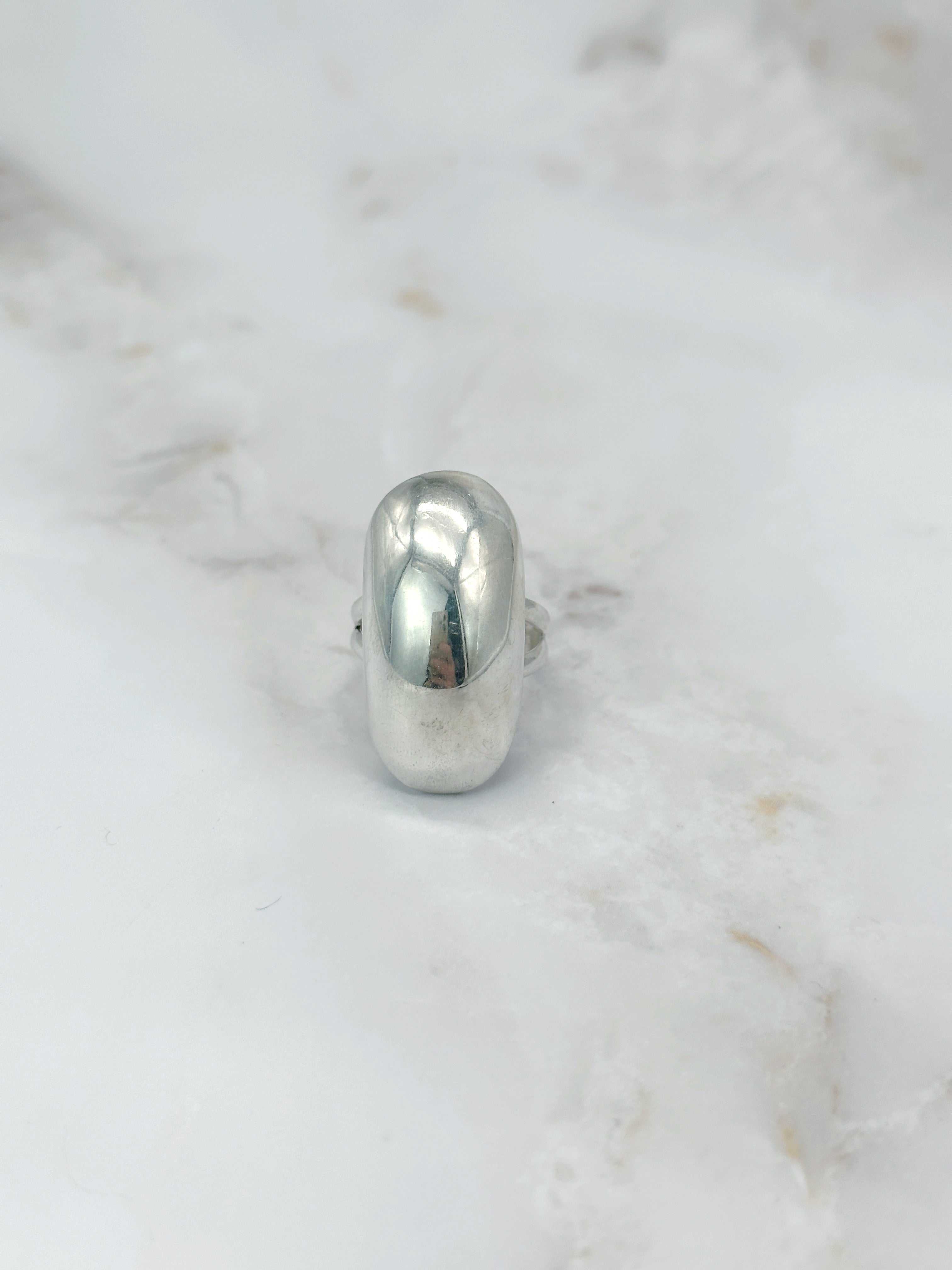Statement Ring aus 925 Sterling Silber in ovaler Form