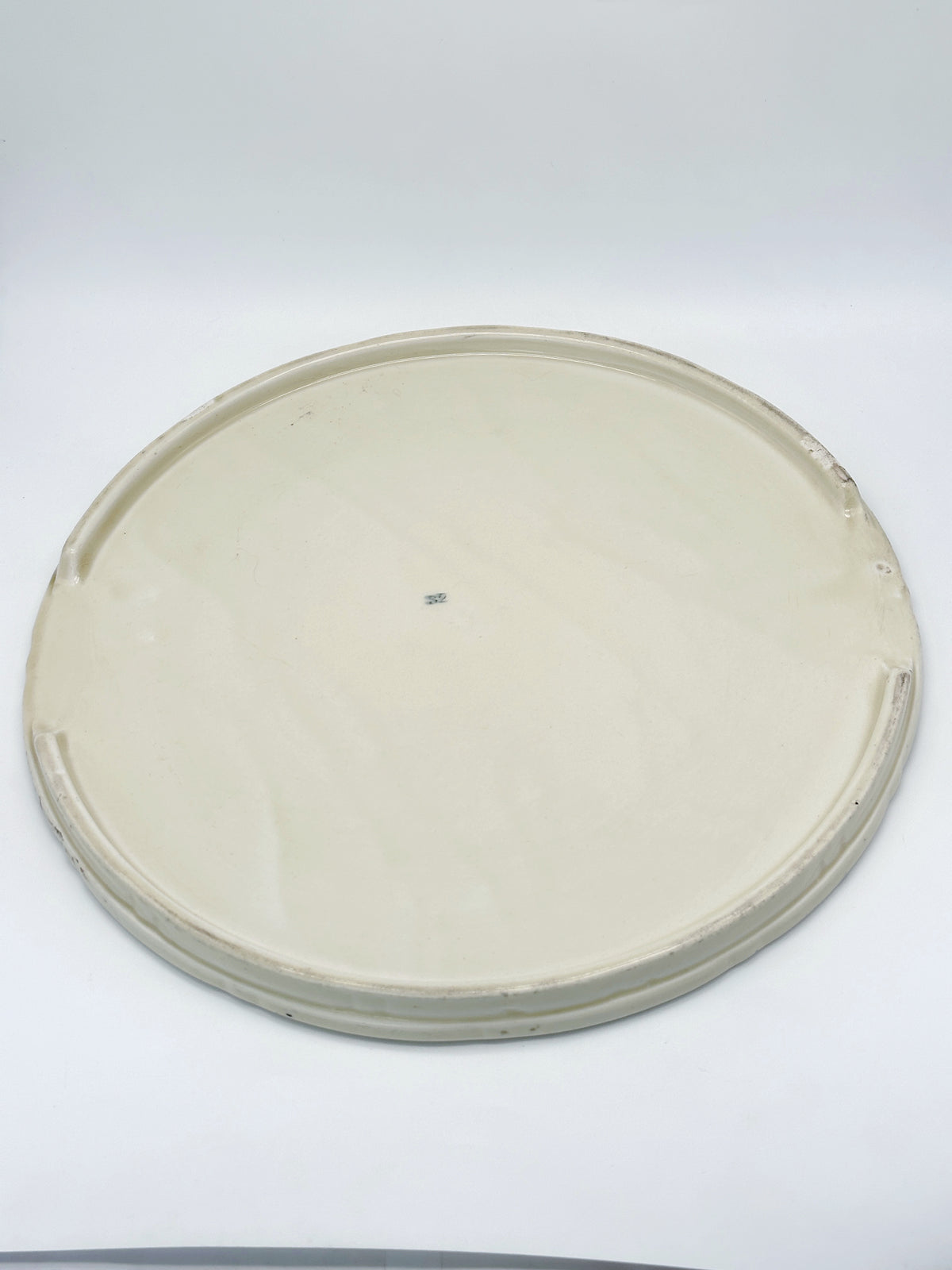Vintage Kuchenplatte aus gelber Keramik mit Blütenmotiv