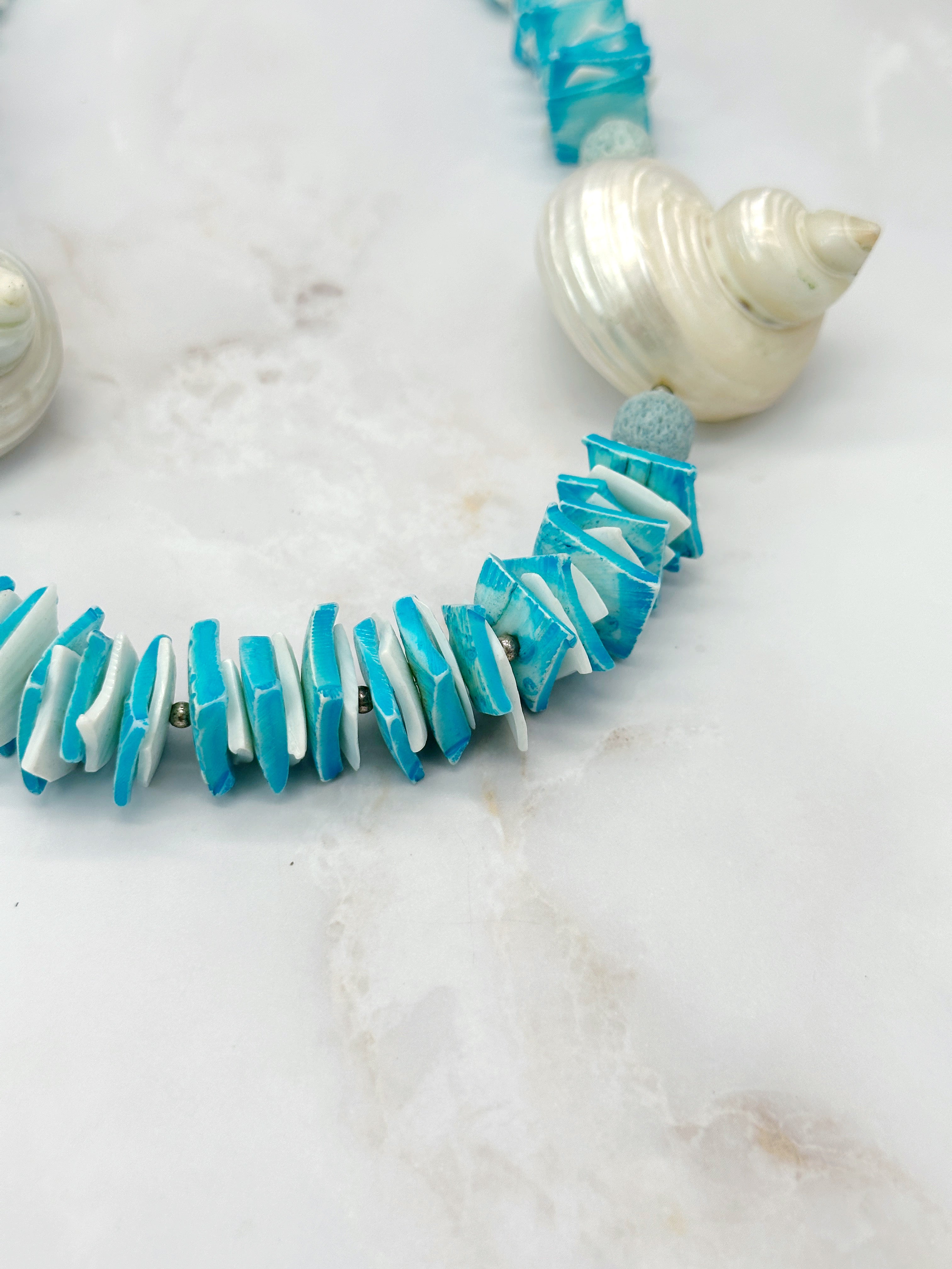 Vintage Halskette mit Muscheln und Meeresmotiv