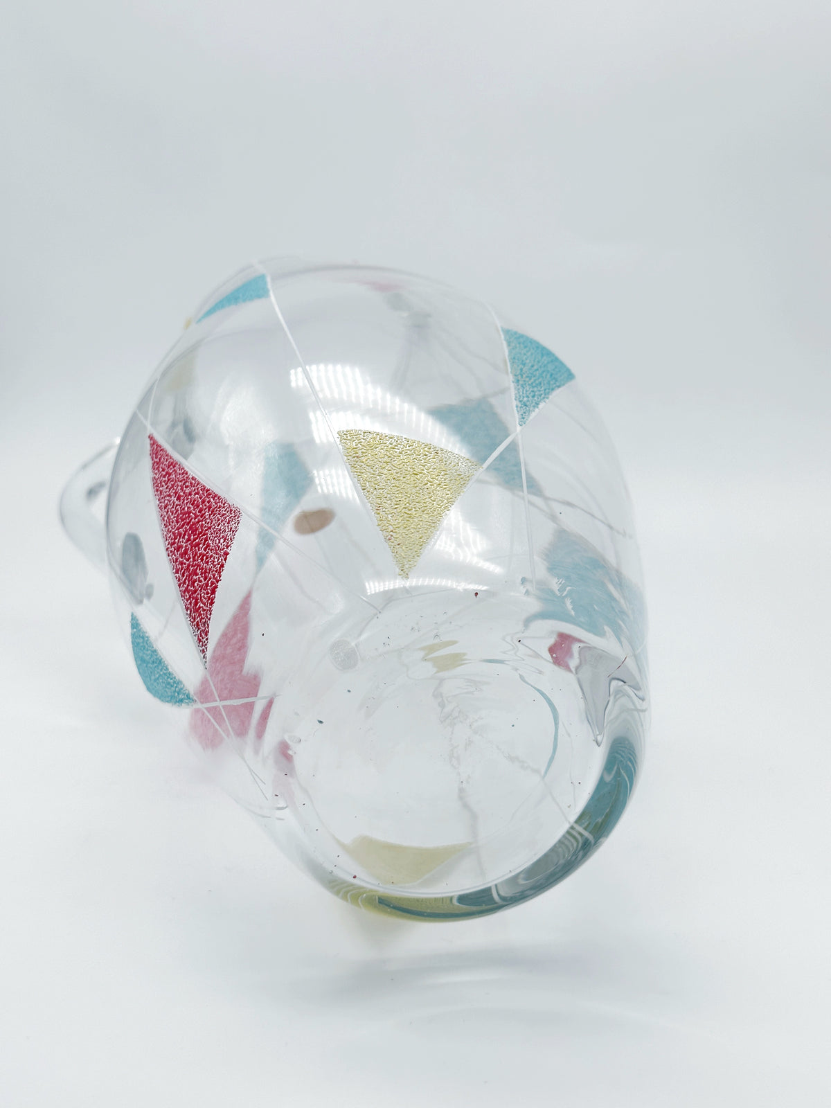 Mid-Century Wasserkrug aus Kristallglas mit Zickzack-Motiv um 1950