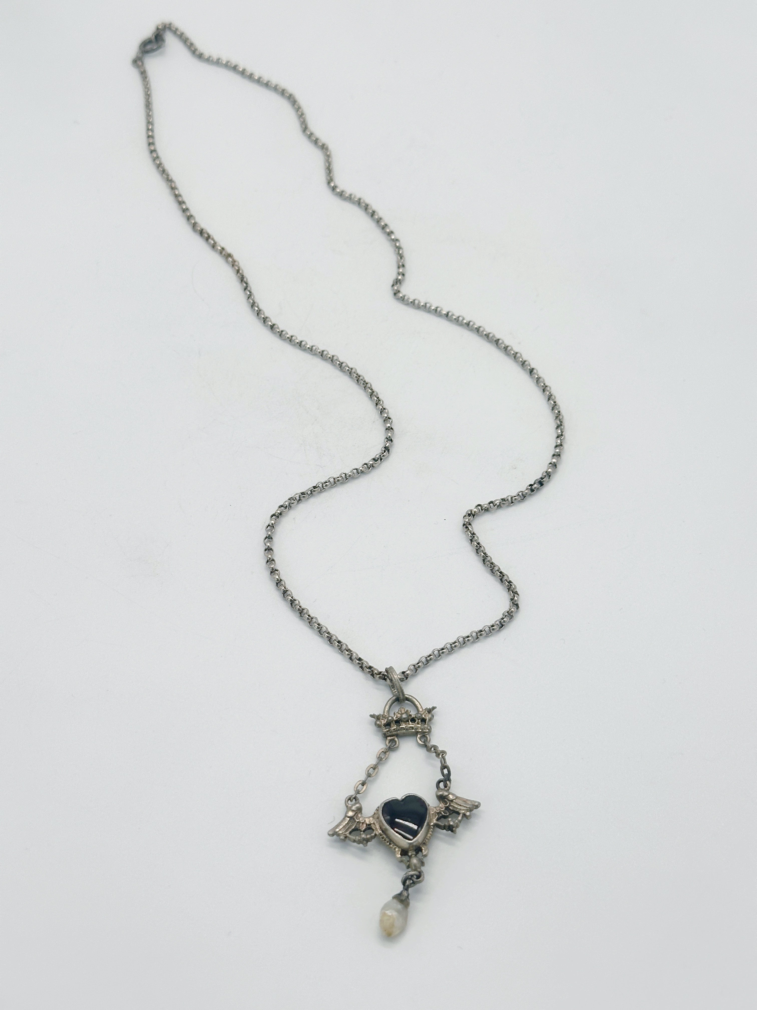 Antike Herz-Halskette mit Granat und Perle um 1900 Silber