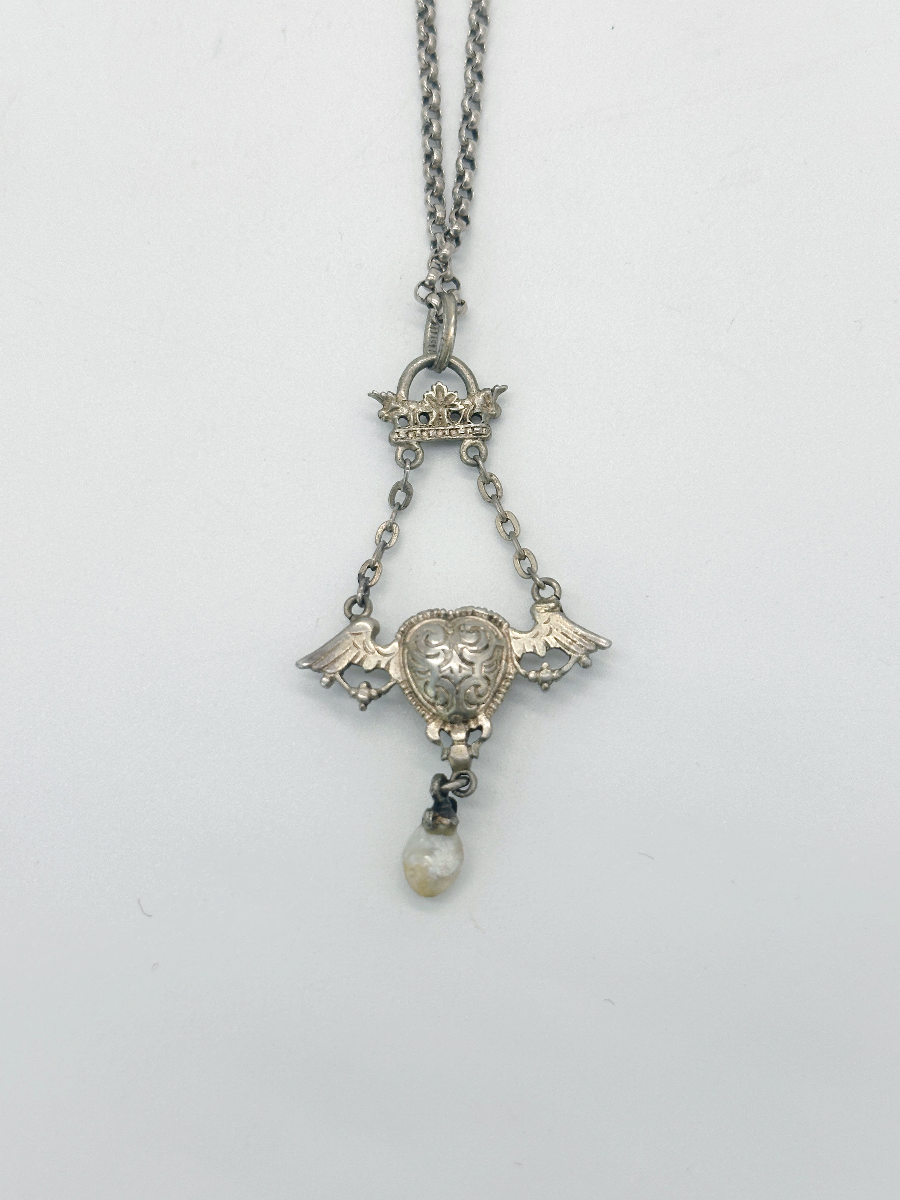 Antike Herz-Halskette mit Granat und Perle um 1900 Silber