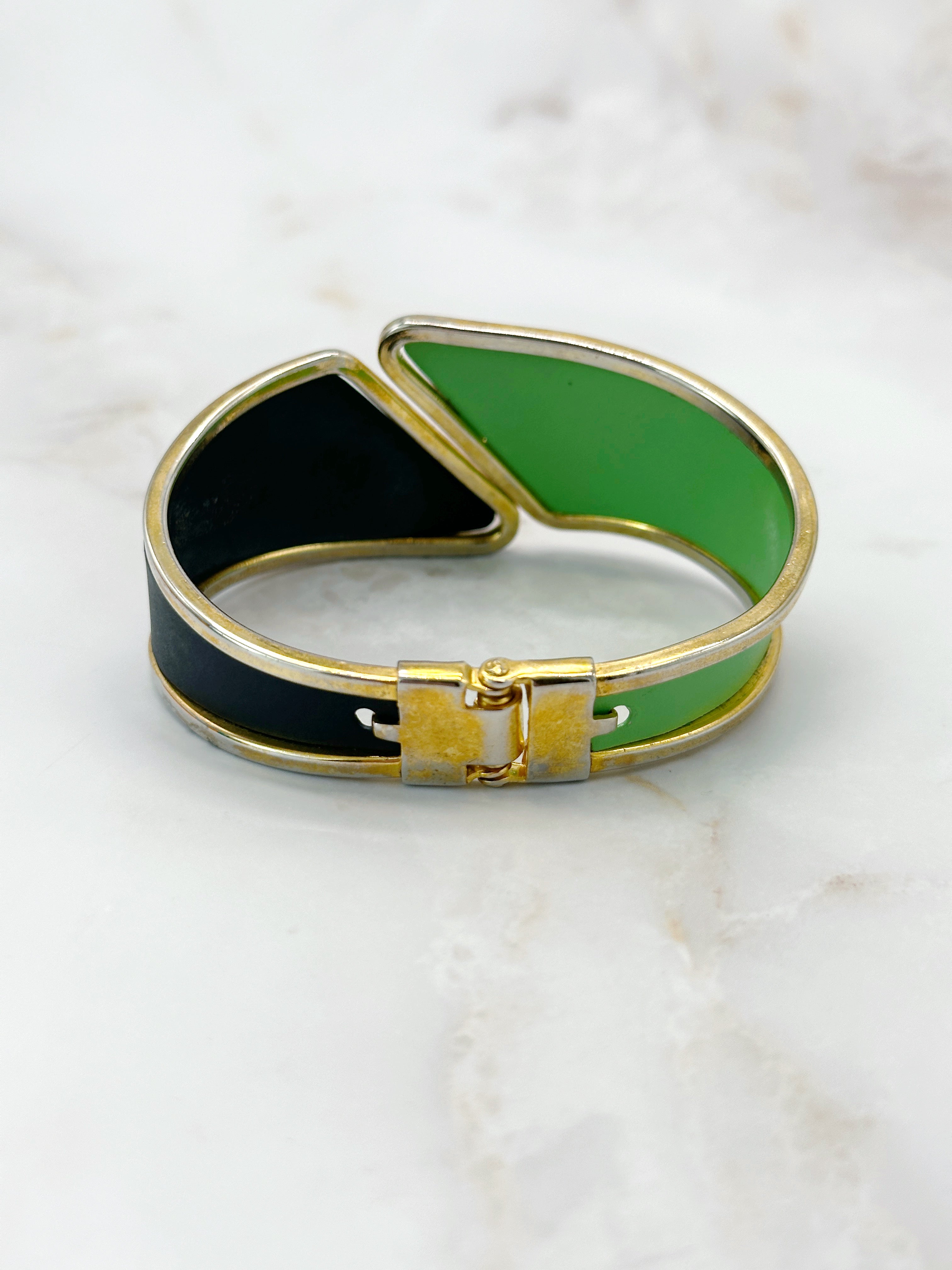 Vintage Bangle Folding Black Green
