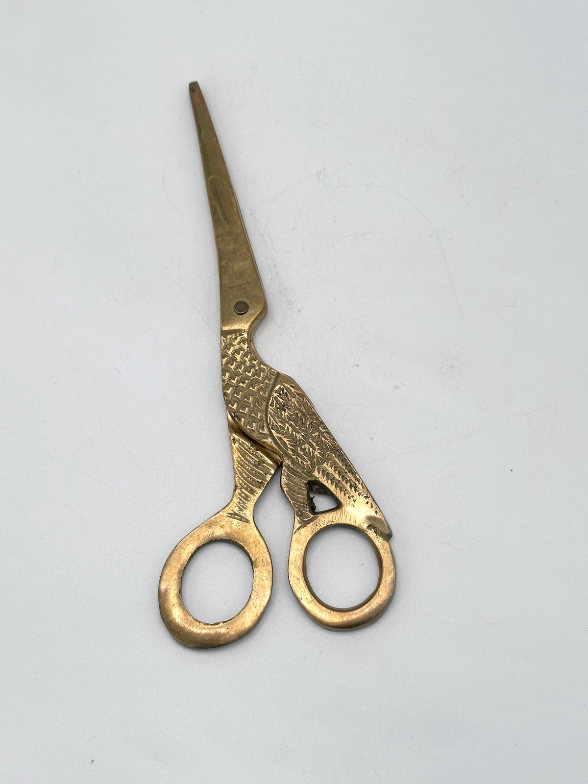 Vintage Dochtschere aus Messing mit Vogelmotiv