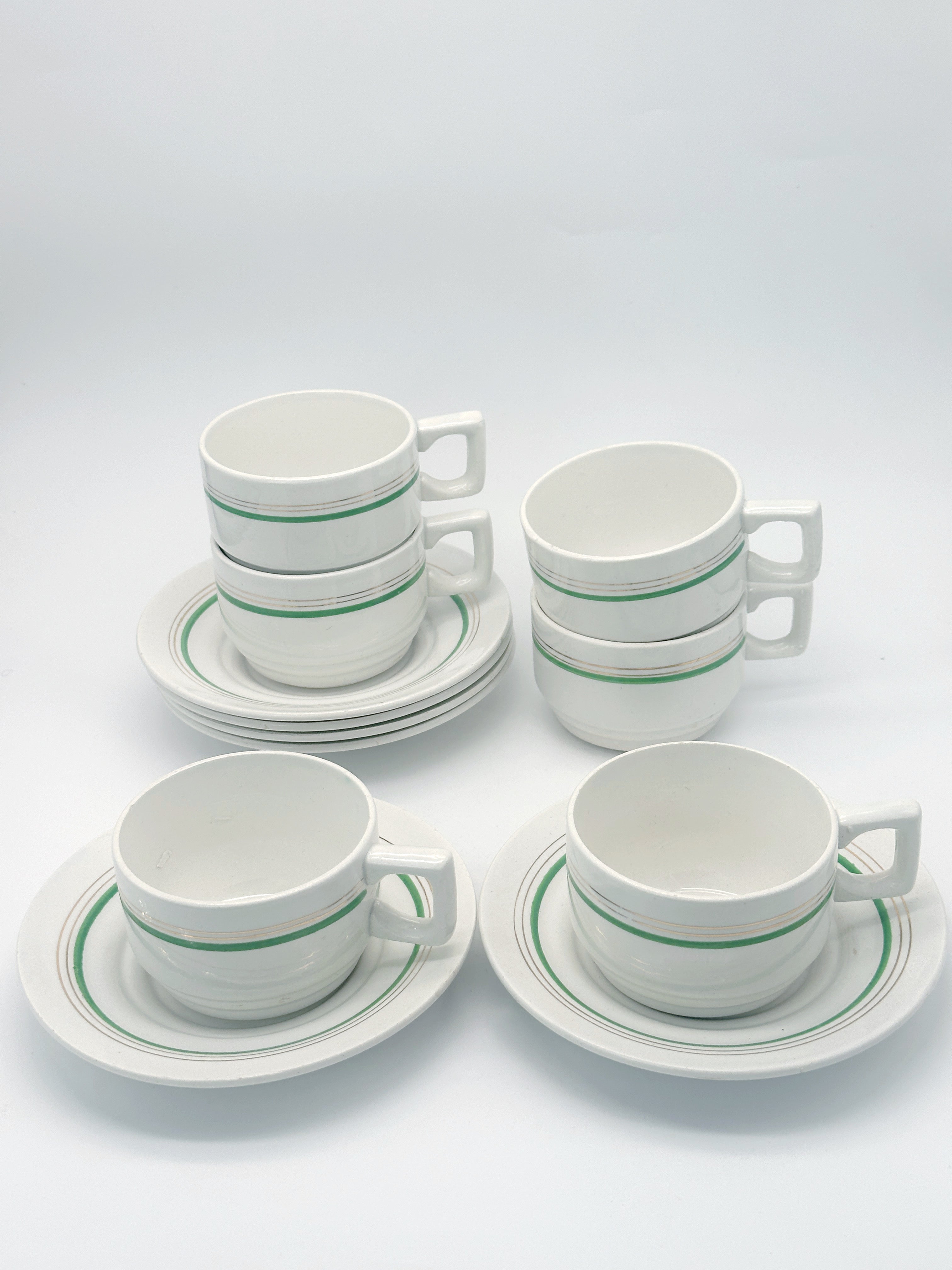 6 Kaffee-Tassen mit Untertellern aus Frankreich um 1930/40