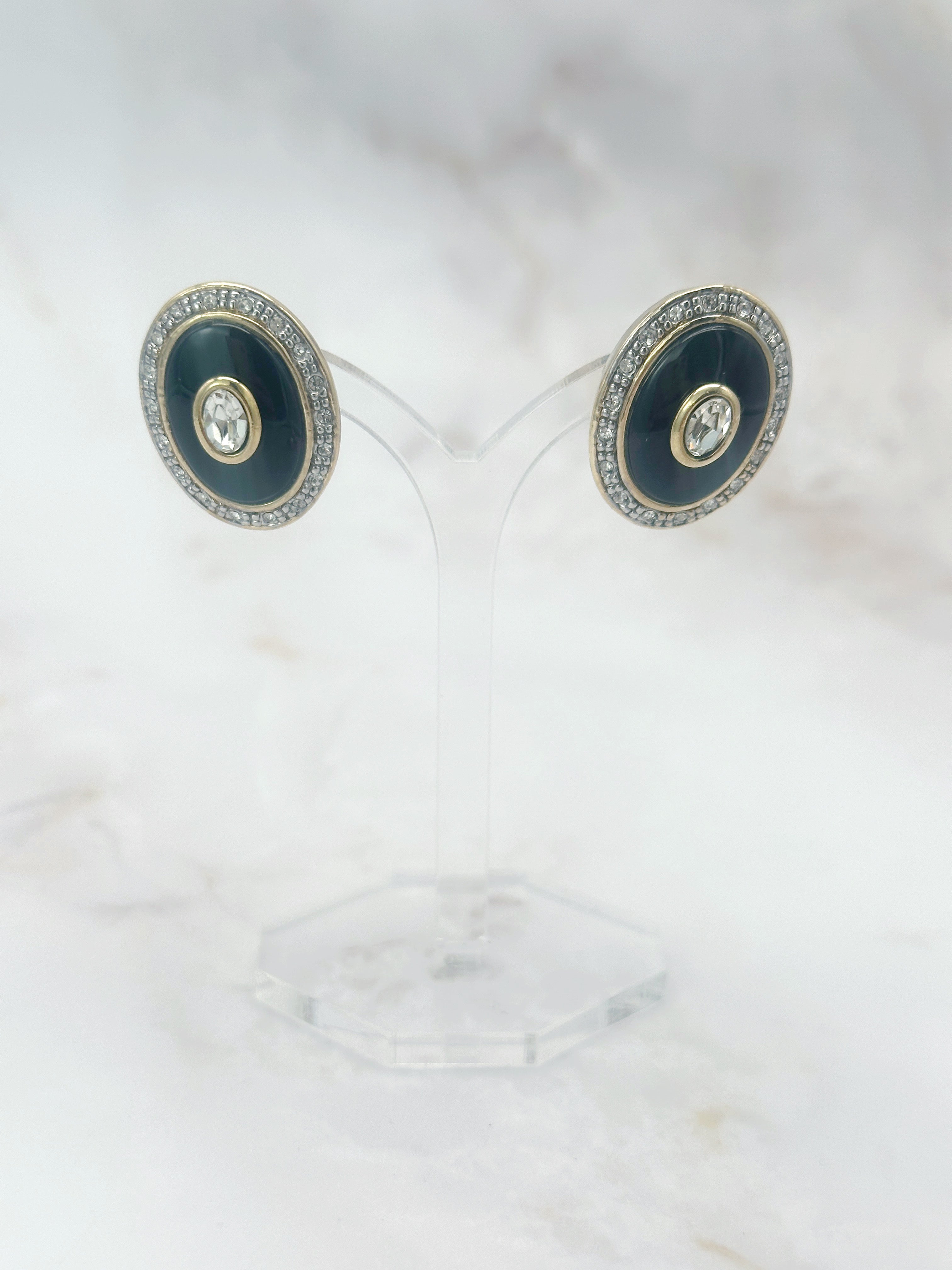 Ovale Vintage Ohrclips mit schwarzem Glas und Strass