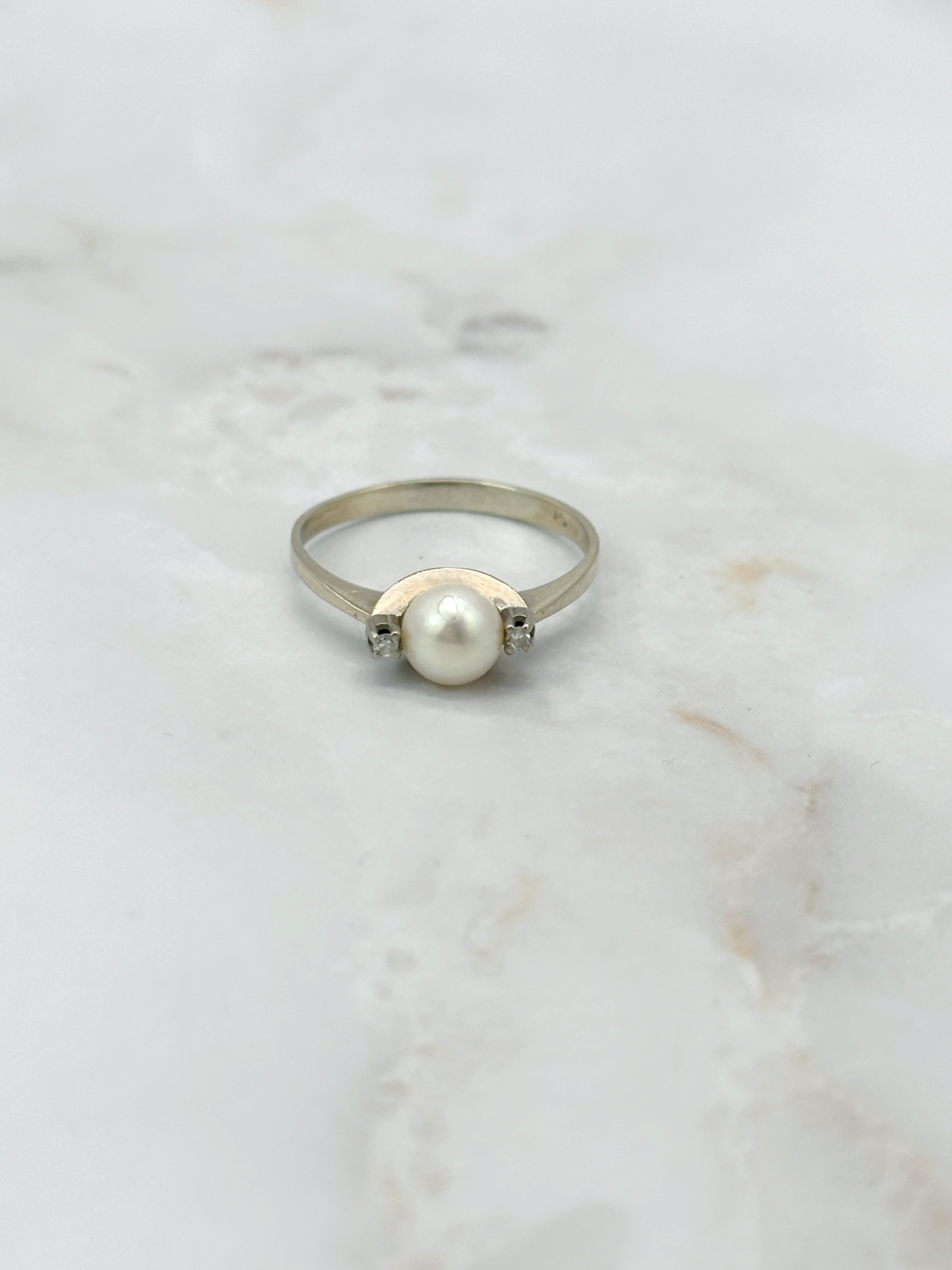 Vintage Ring in 585 Gelbgold mit Kulturperle