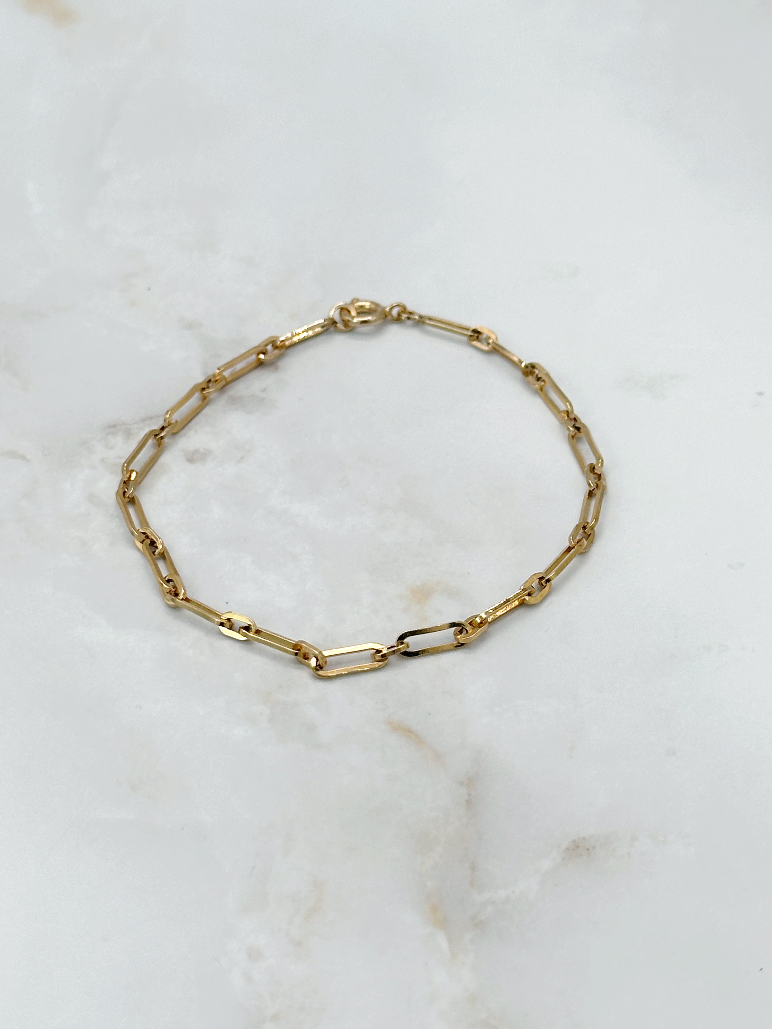 Feines vergoldetes Gliederarmband