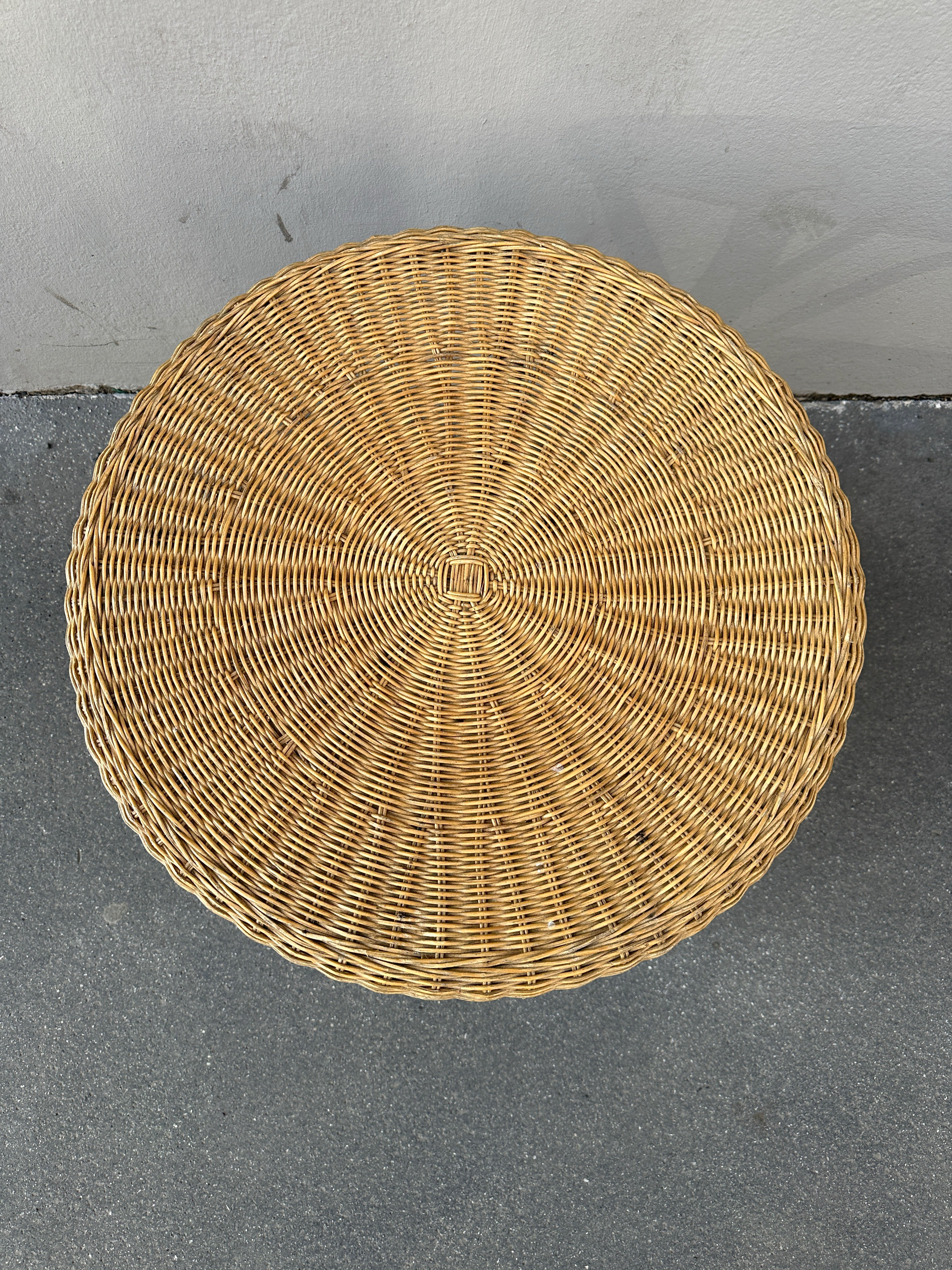 Runder Vintage Rattan Tisch, um 1970