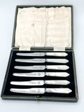 Vintage Buttermesser-Set mit Perlmuttgriffen, in Originalbox