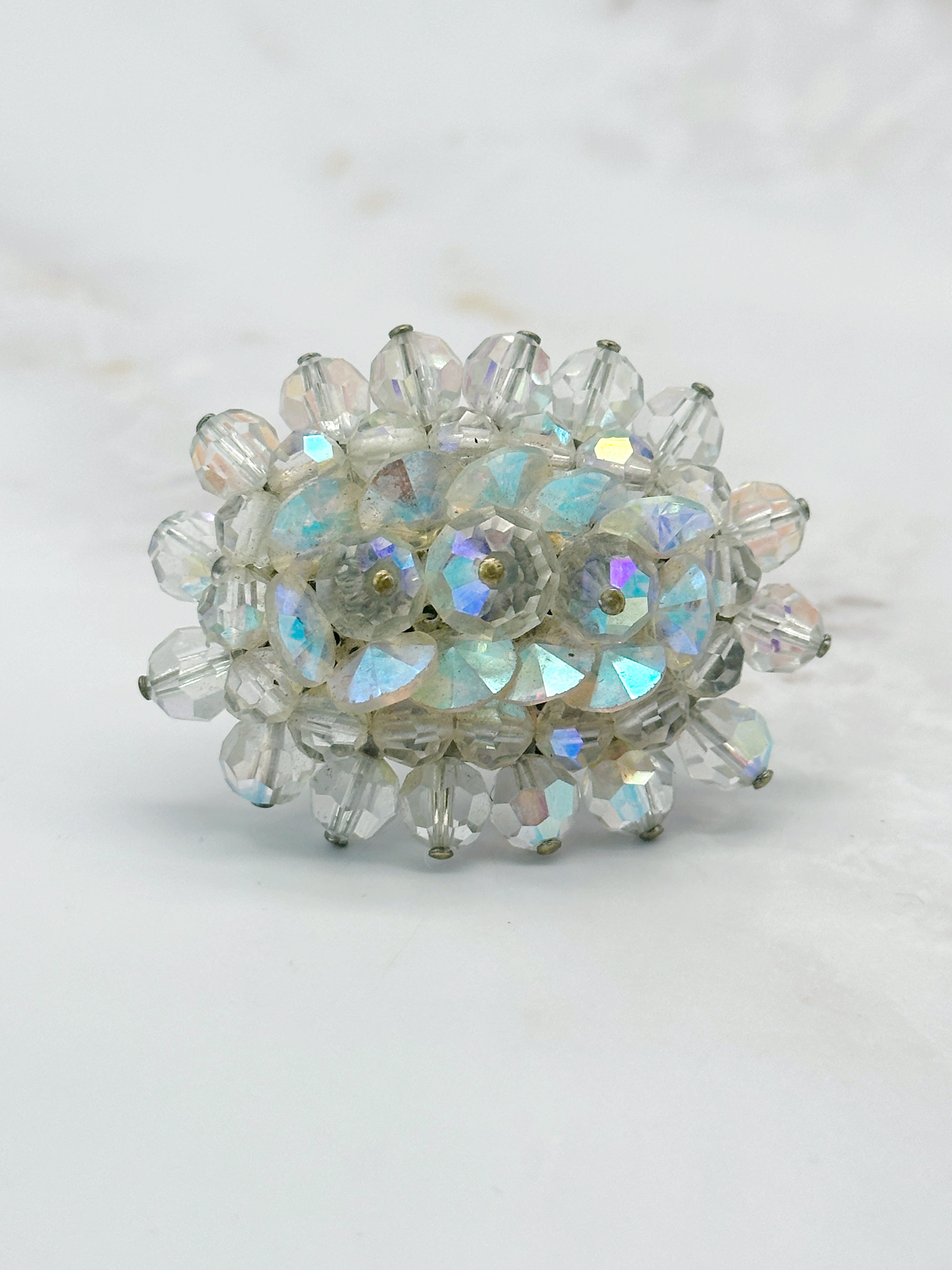 Statement Brosche mit Aurora Borealis Kristallsteinen
