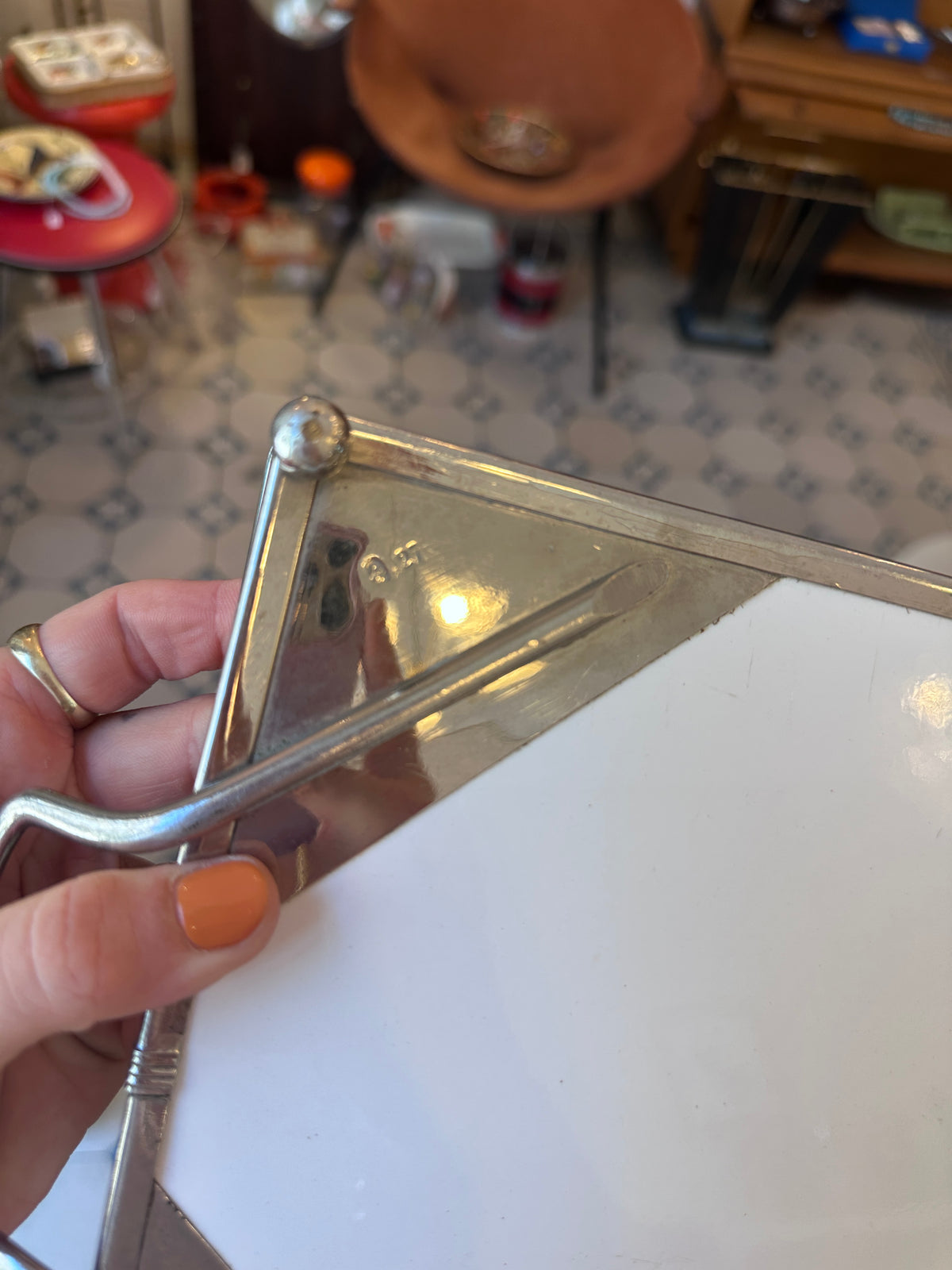 Gelbes Vintage Tablett aus Keramik und Metall