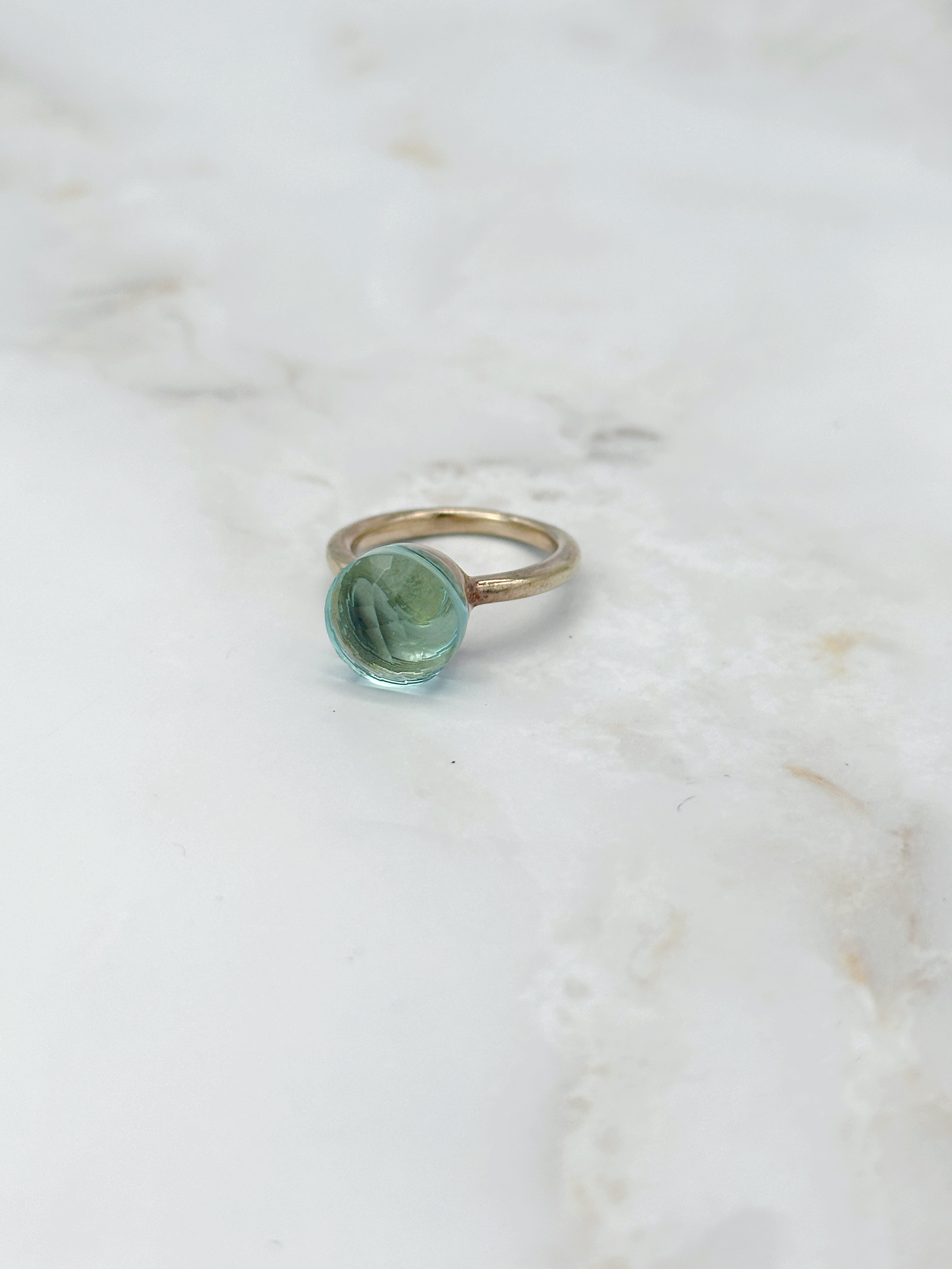 Eleganter Silberring vergoldet mit Glasstein in Pfirsich oder Hellblau