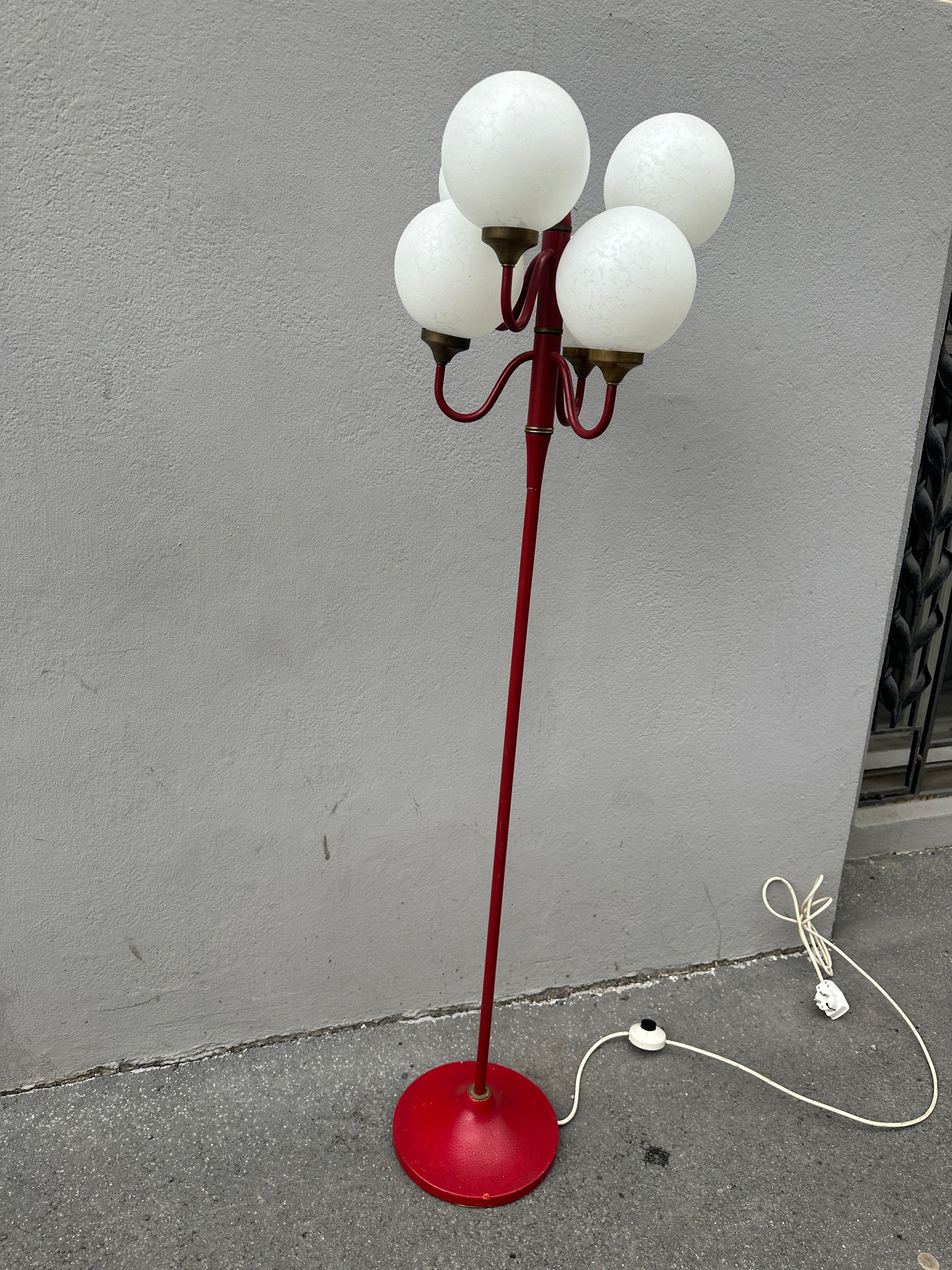 6-flammige Space Age Stehlampe aus rotem Metall und Messing