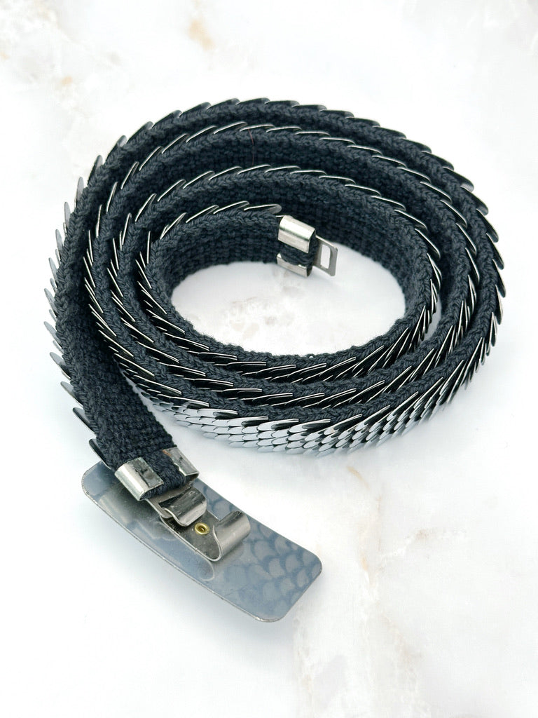 Vintage belt with flower belt buckle