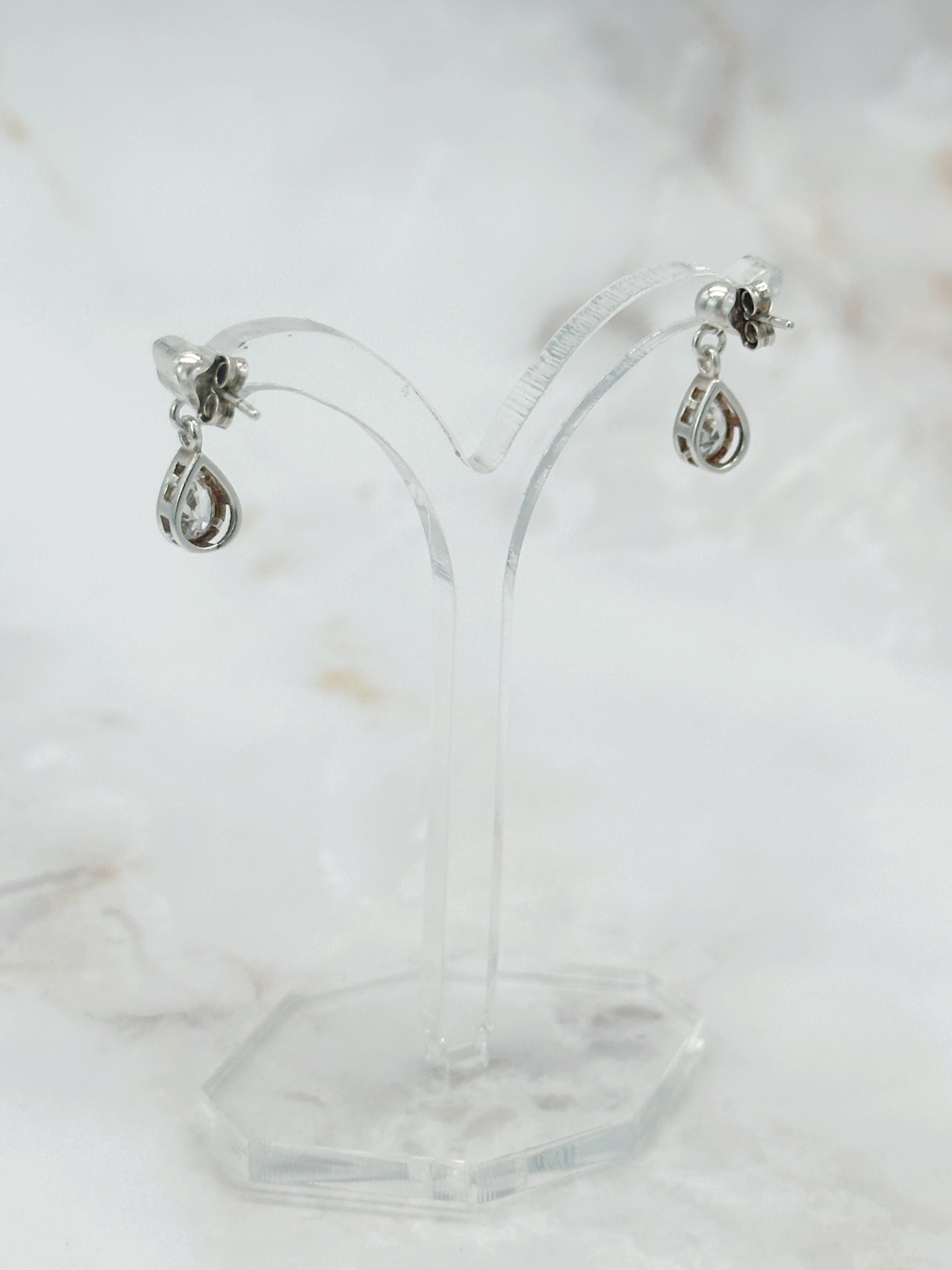 Zierliche Vintage Silberohrstecker mit Kristalltropfen 925 Silber
