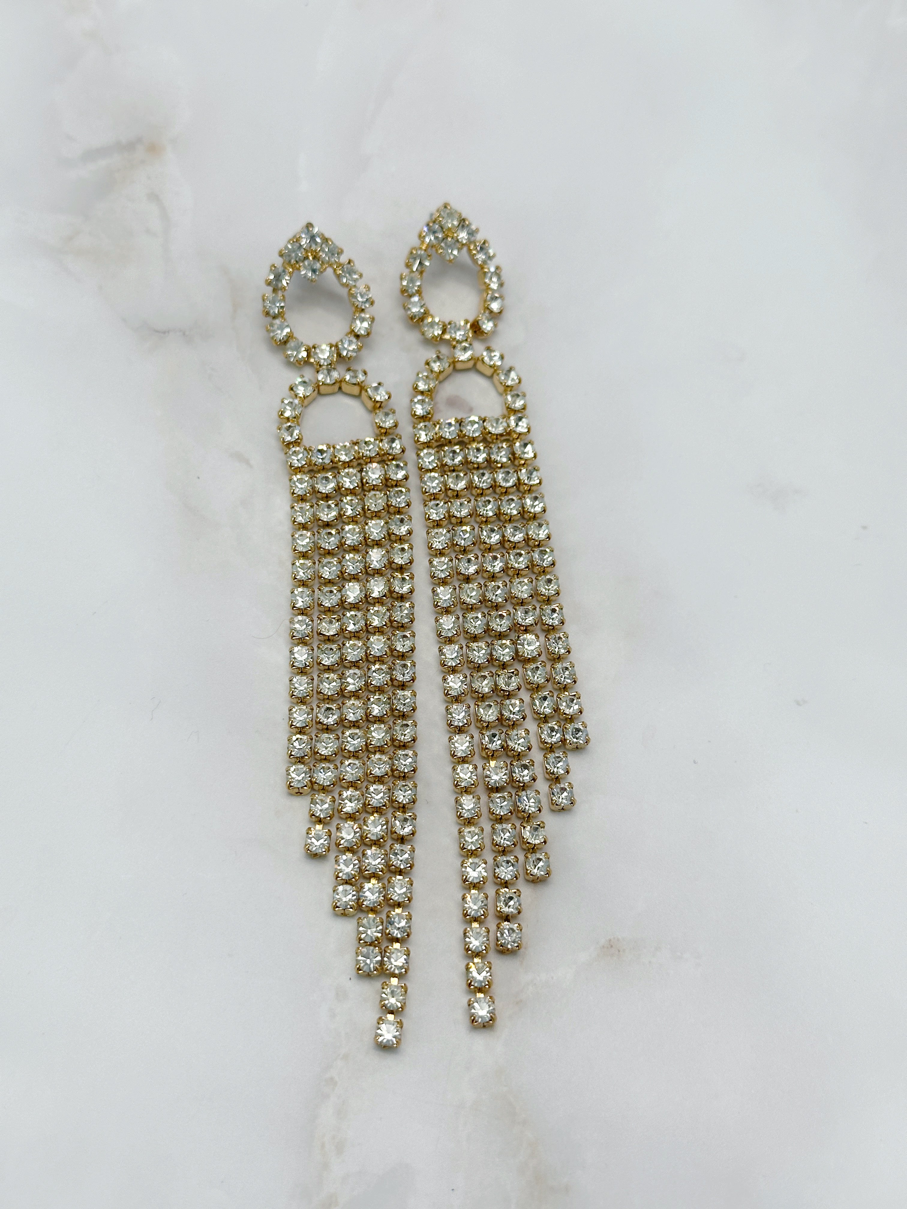 Lange Vintage Wasserfall-Ohrgehänge vergoldet mit Strass