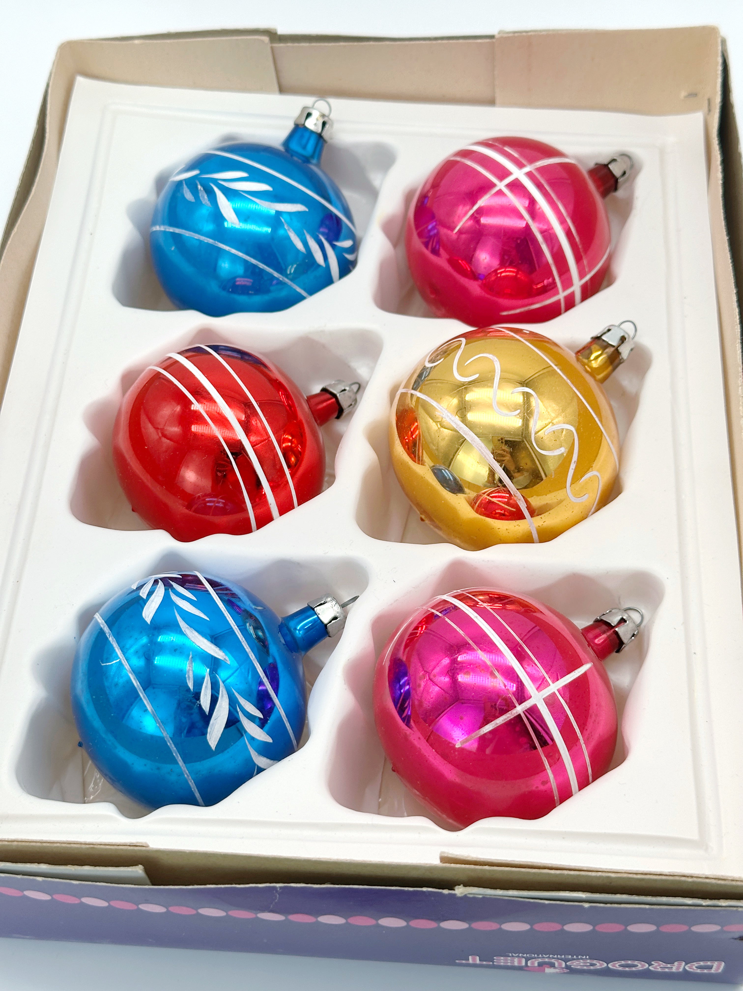 Set aus 6 bunten Vintage Weihnachtskugeln