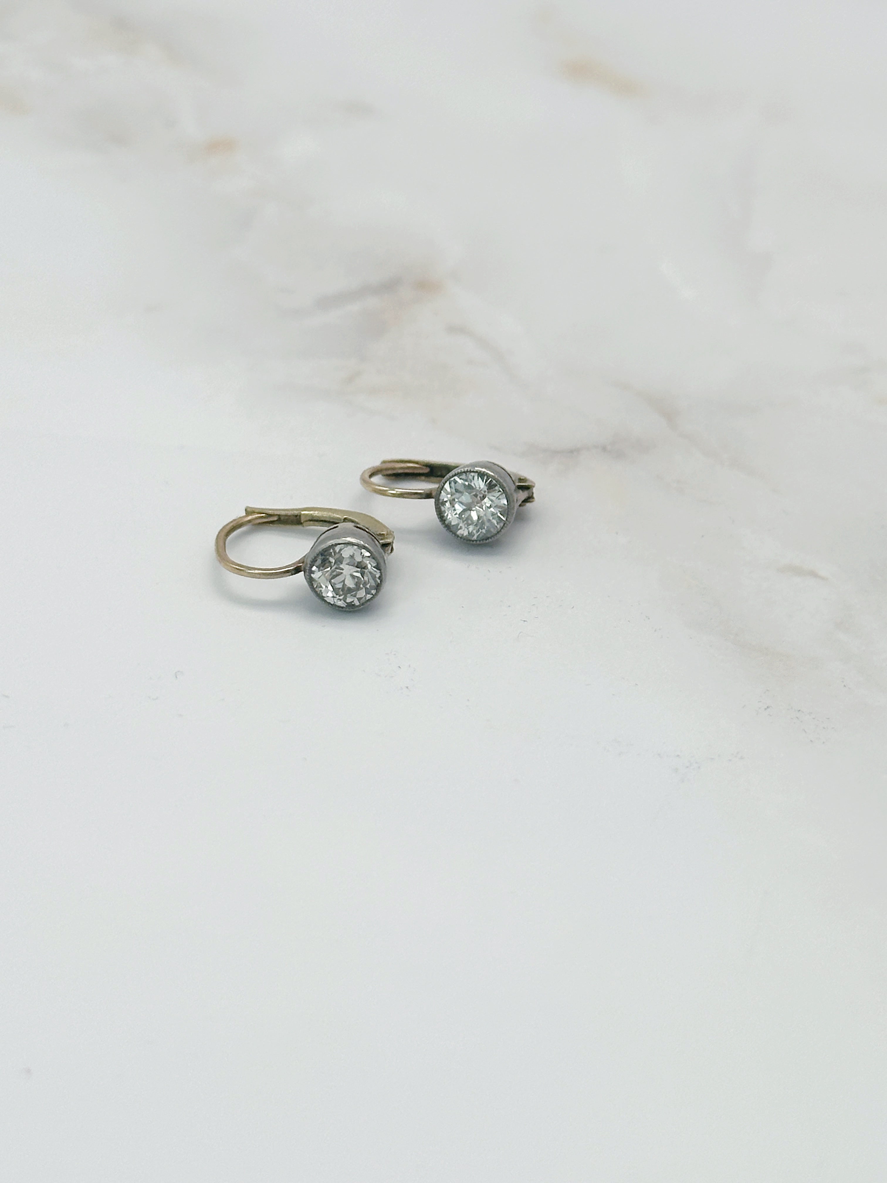 Antike Ohrgehänge mit 1,2 ct Altschliff-Diamanten in Gold & Silber um 1900