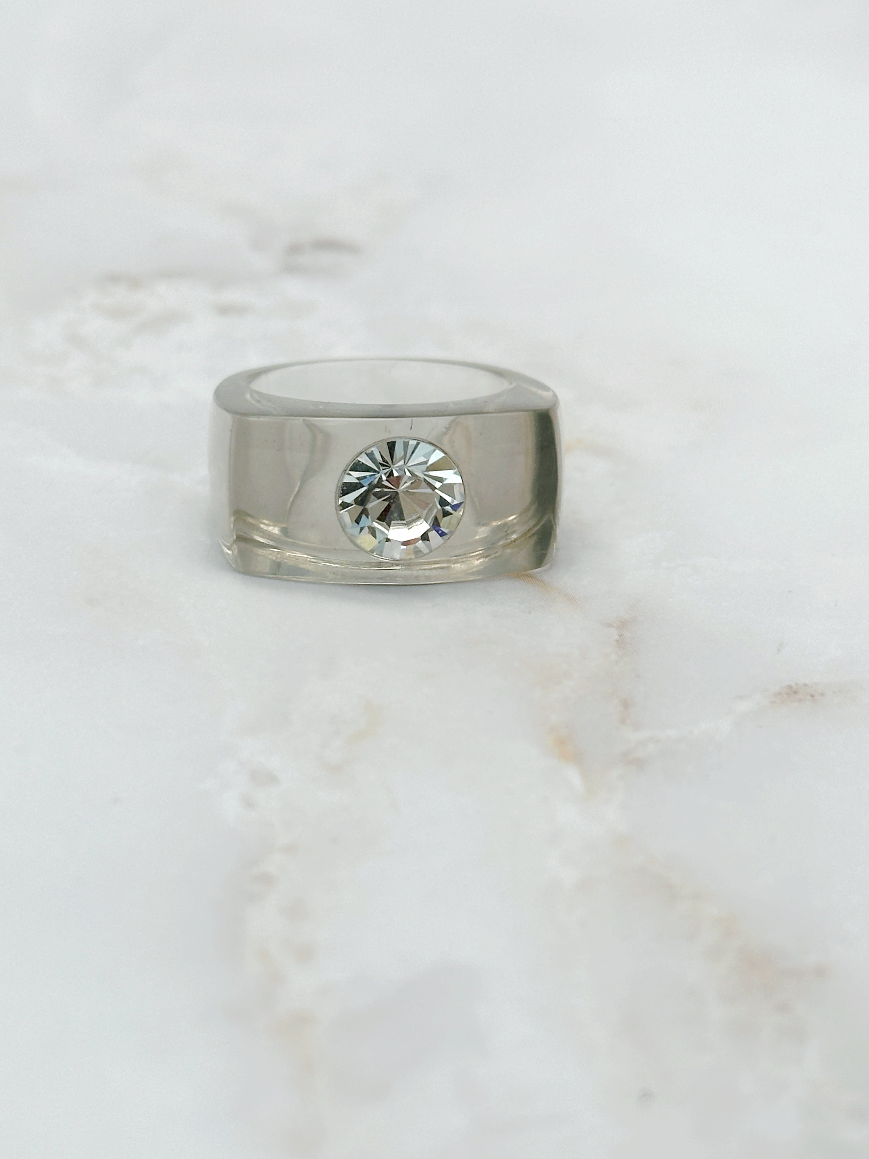 Vintage plexiglass ring with rhinestones