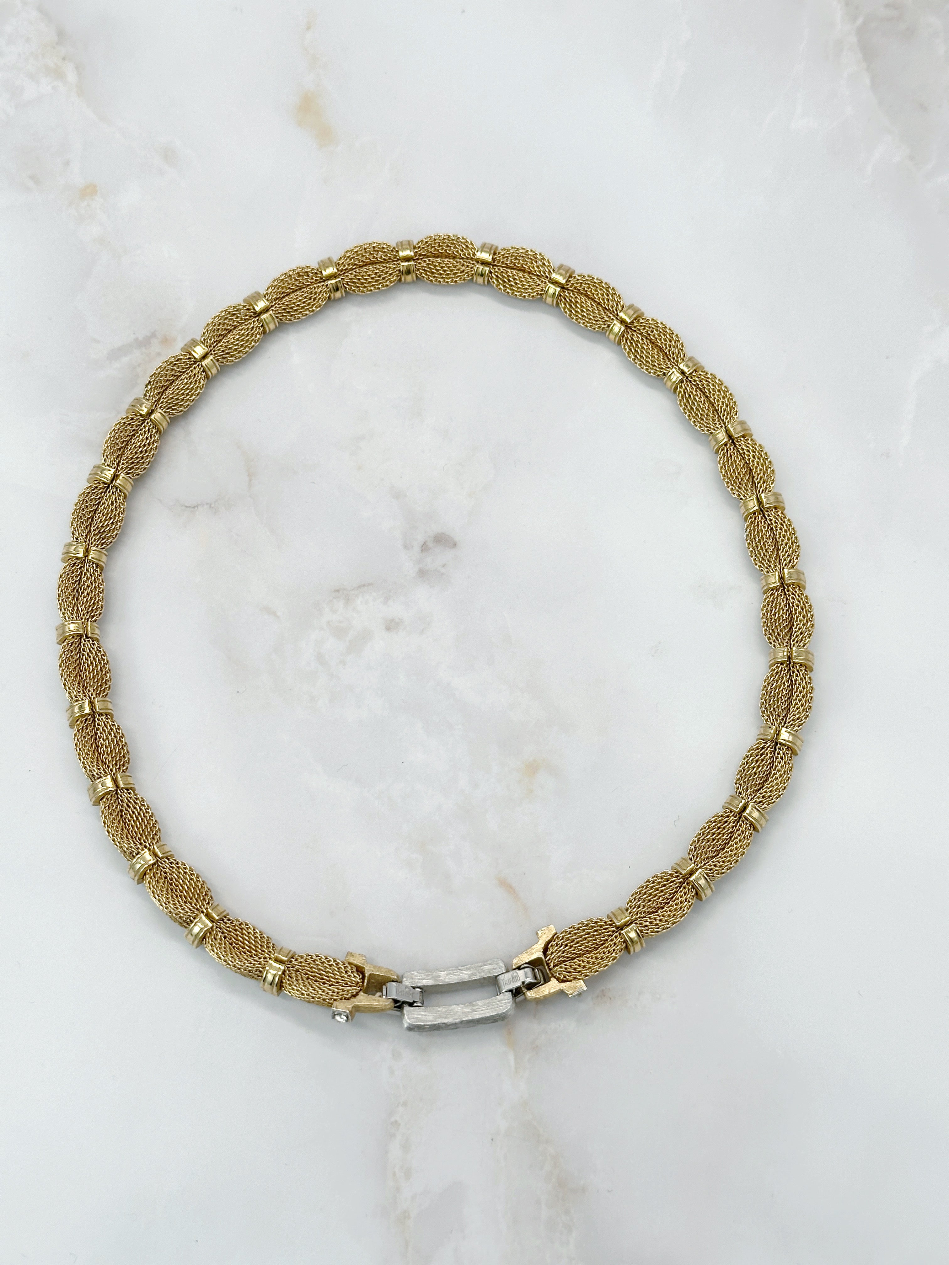 Edle Crown Trifari Mesh-Halskette vergoldet mit Strass