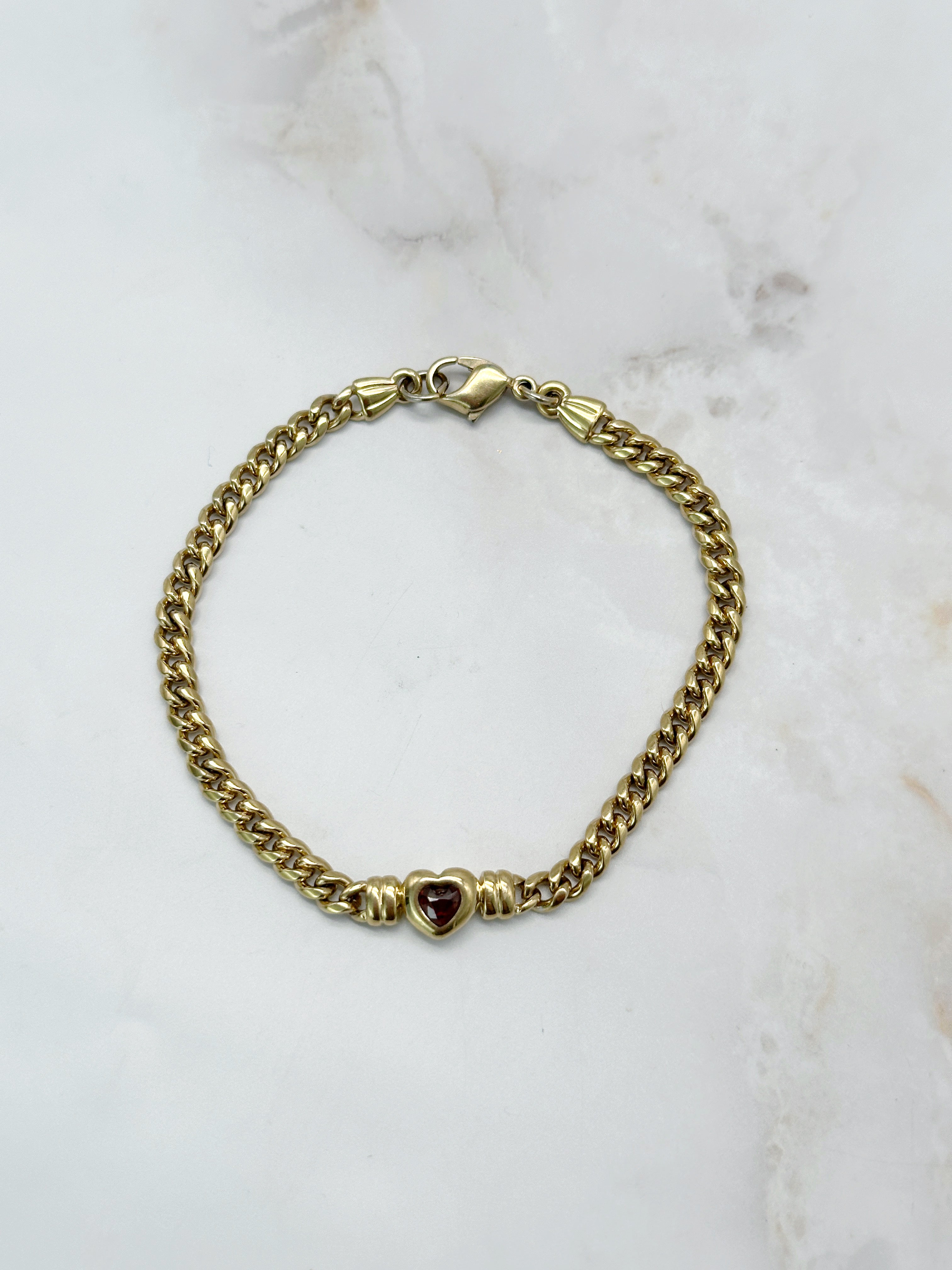Gold-plated vintage bracelet with heart motif