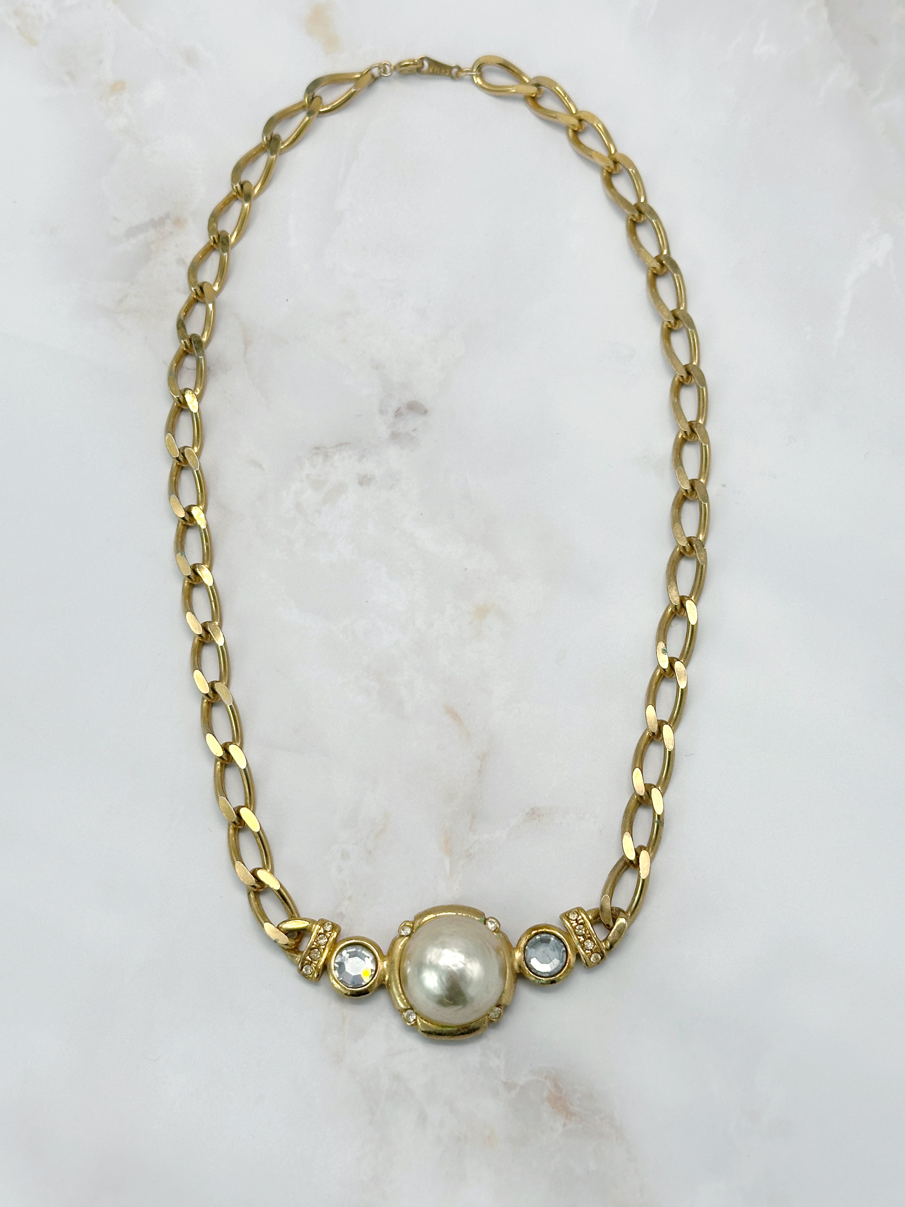 Edle Vintage Halskette 18K vergoldet mit Barockperle und Kristallen