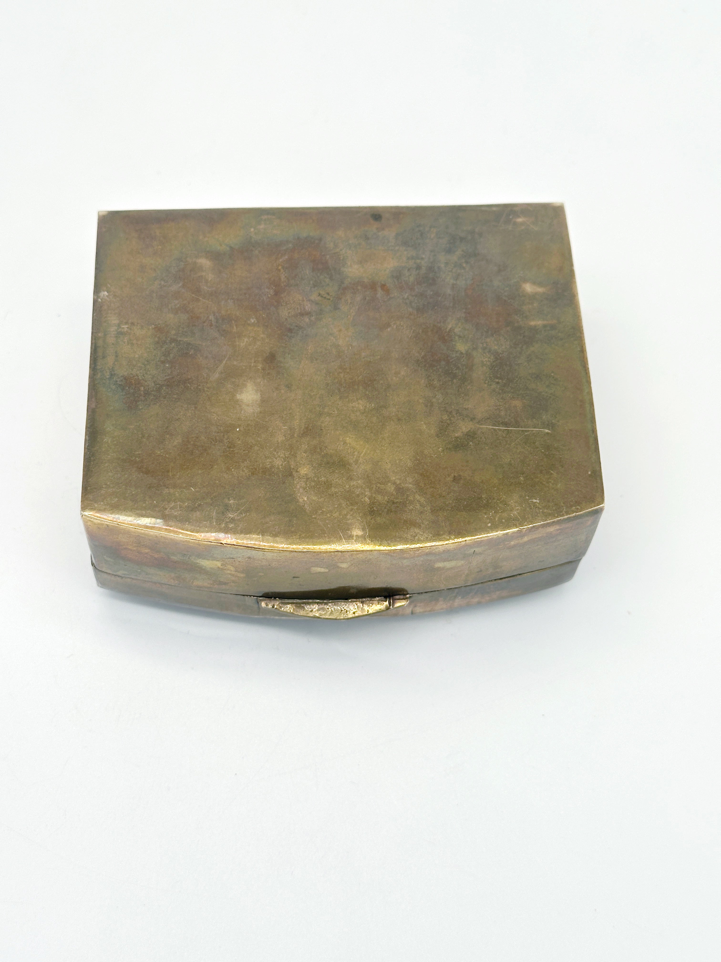 Vintage Messingdose mit Hahn Motiv