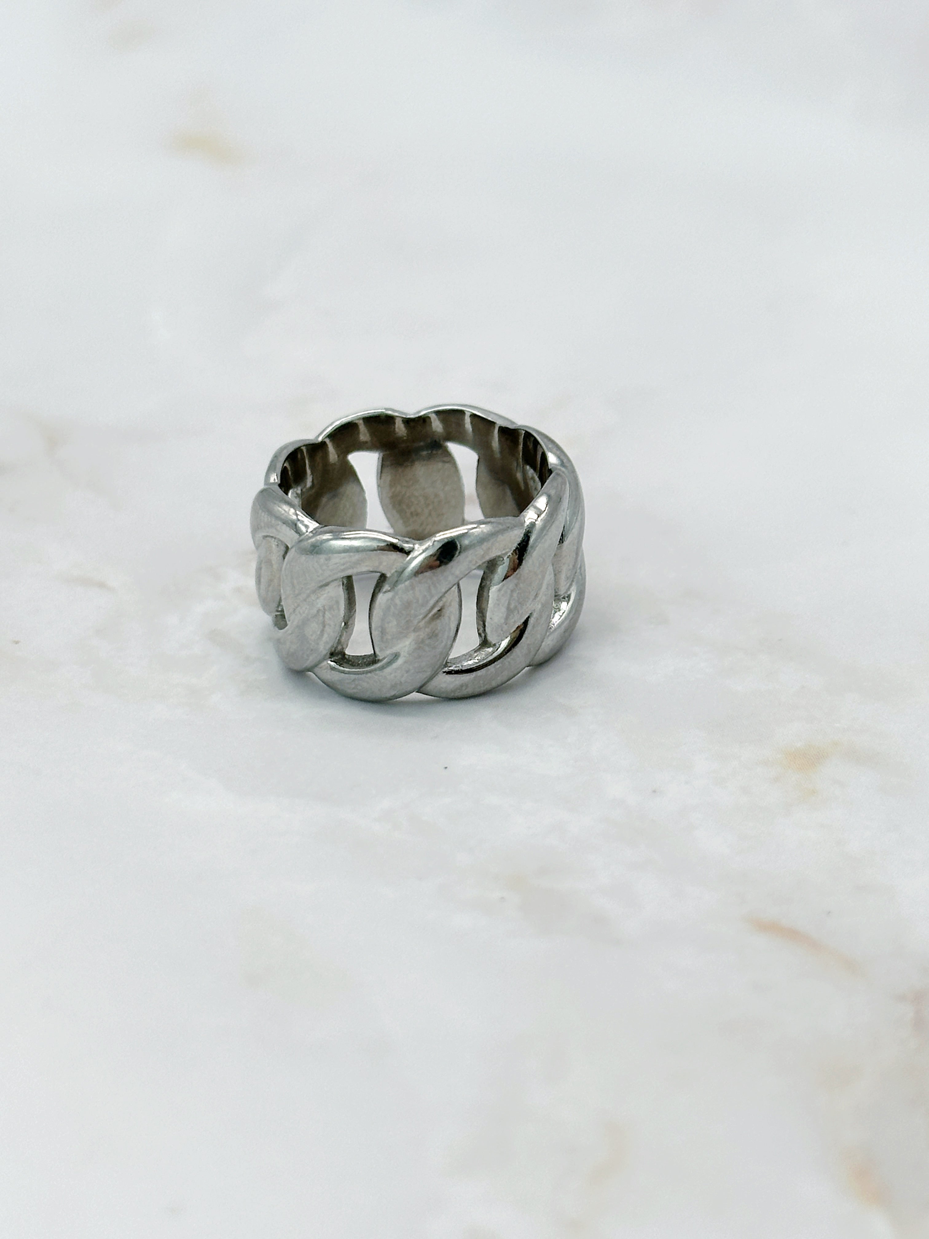 Modern link ring made of stainless steel with rhinestones