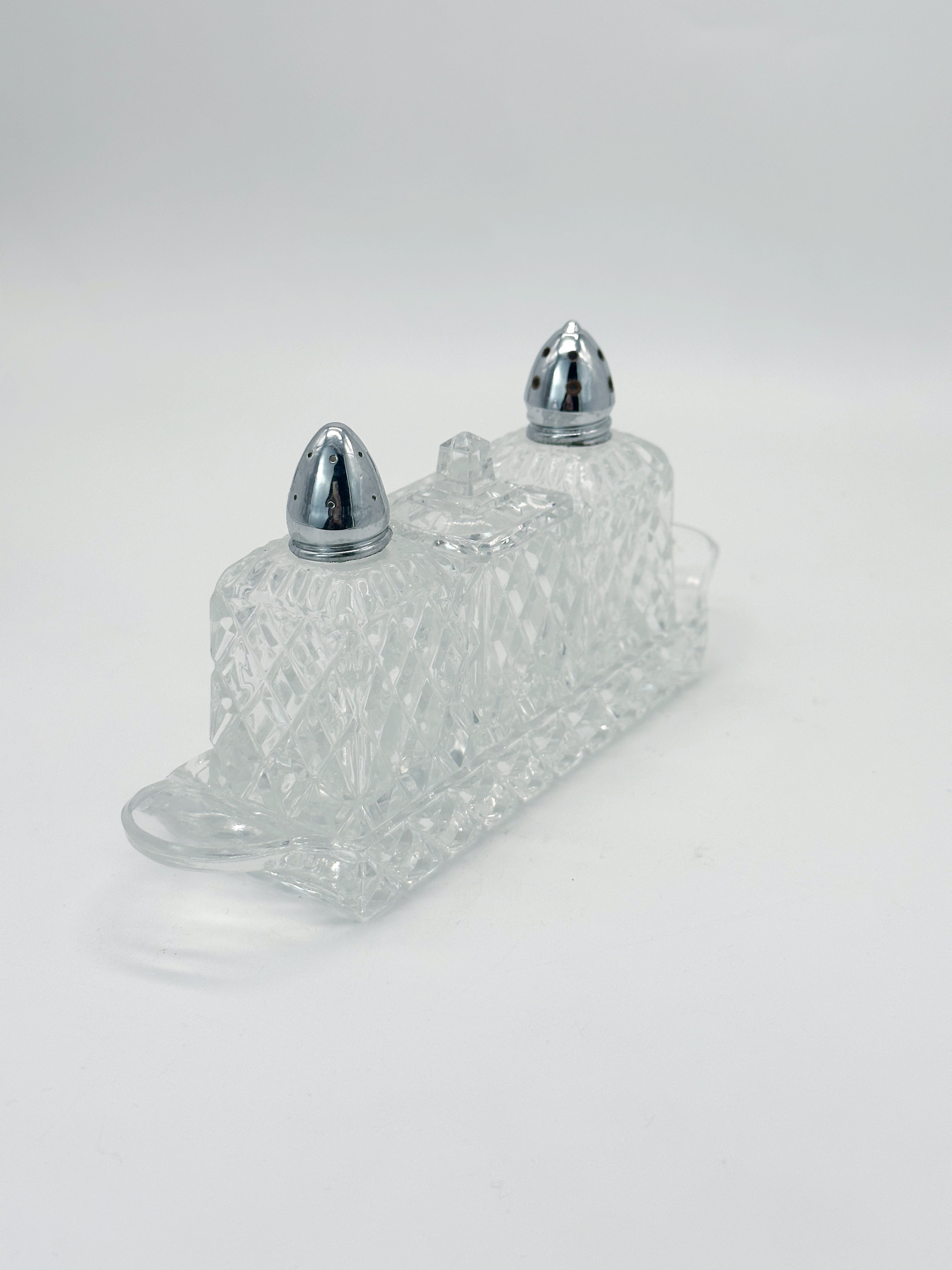 Funkelndes Gewürzset aus Bleikristall