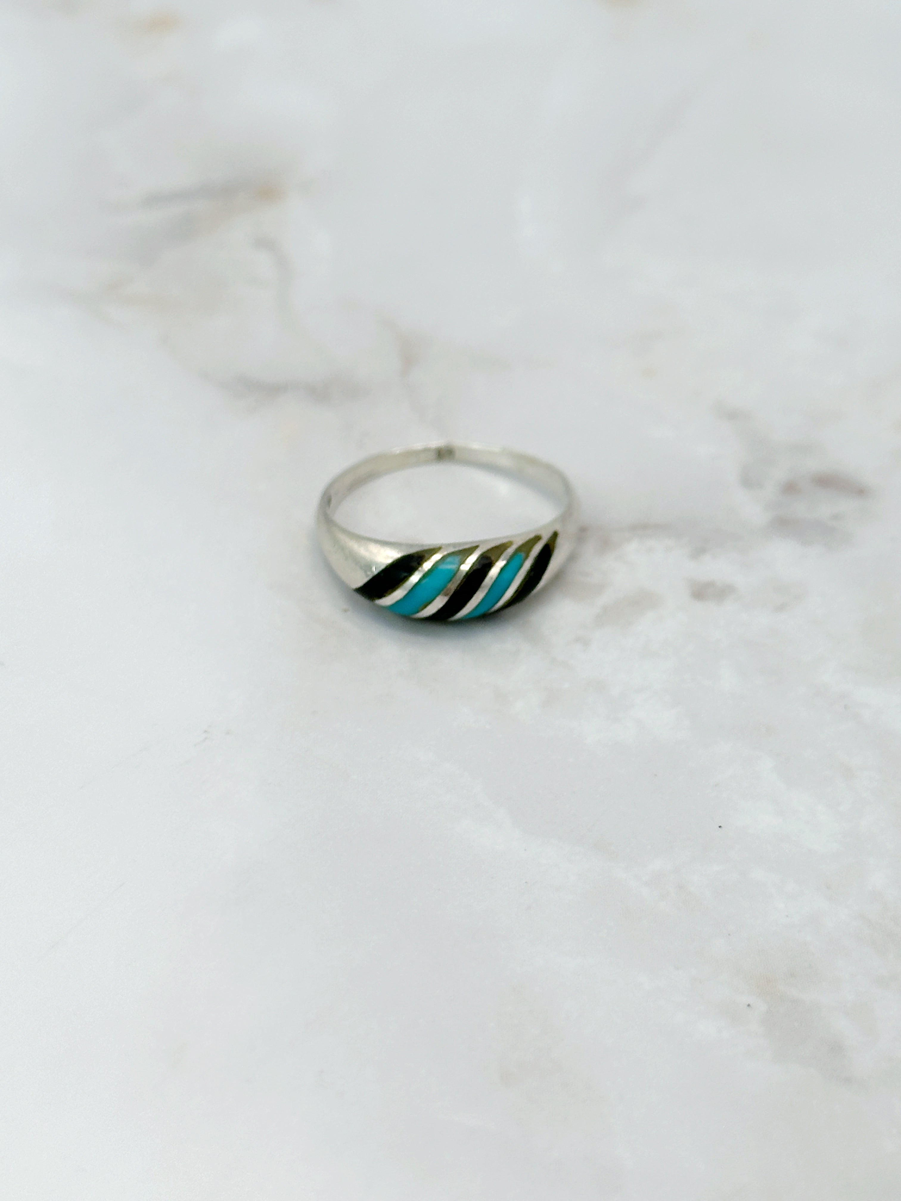 Vintage silver ring 925 with striped design in turquoise &amp; black