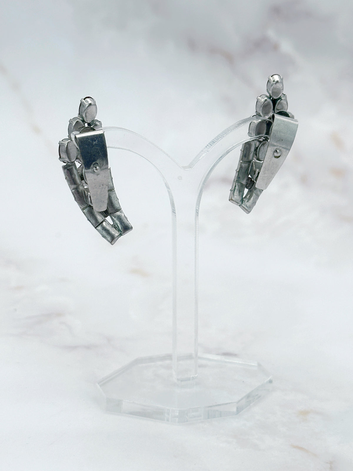 Vintage Earclimber-Ohrclips mit rotem und klarem Strass