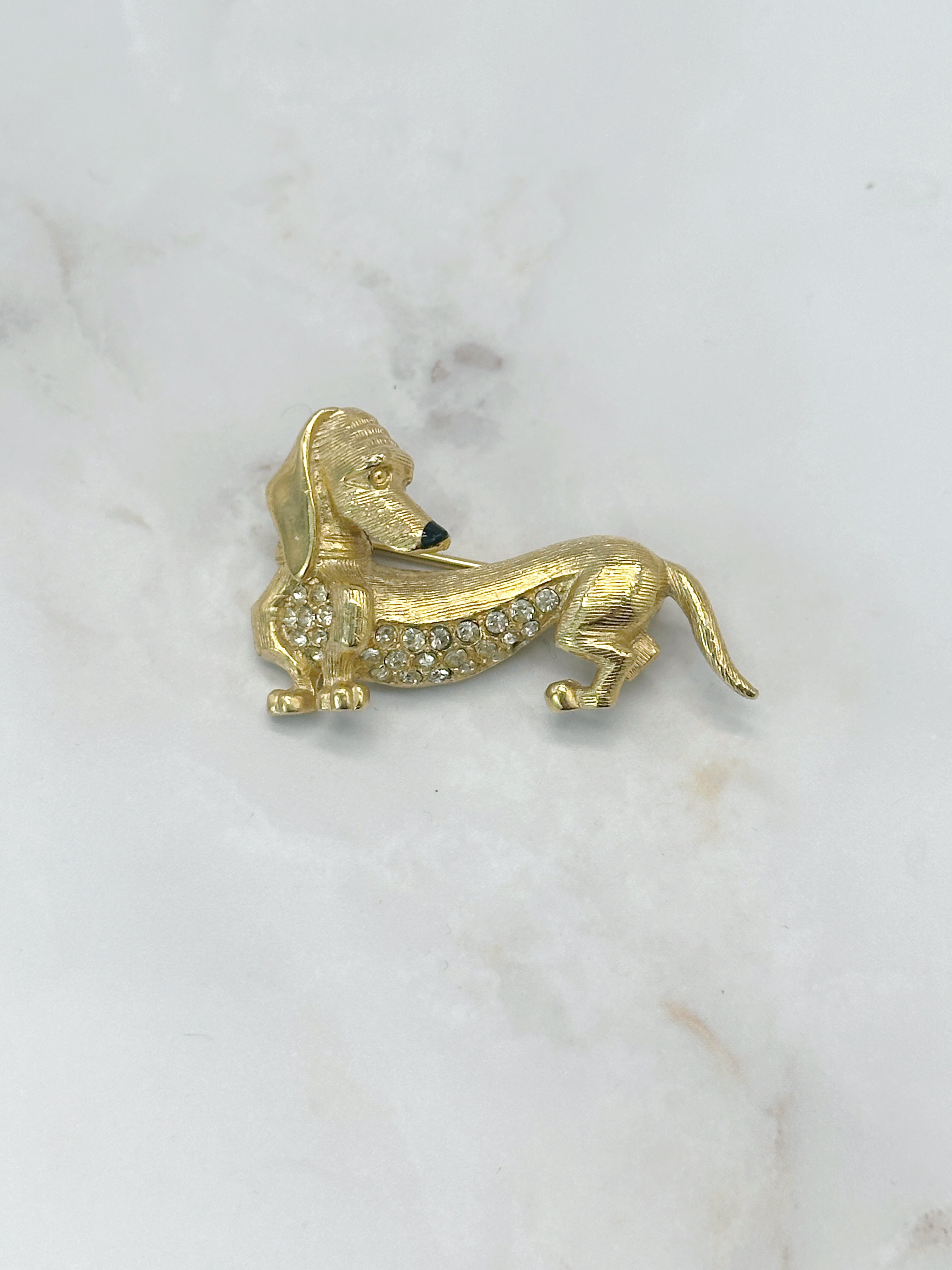 Signierte Vintage Brosche von Sphinx als Dackel mit Strass
