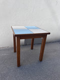 Vintage Fliesentisch / Blumenhocker in Blau und Weiß um 1950/60