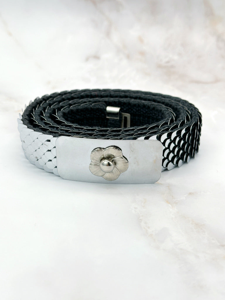 Vintage belt with flower belt buckle