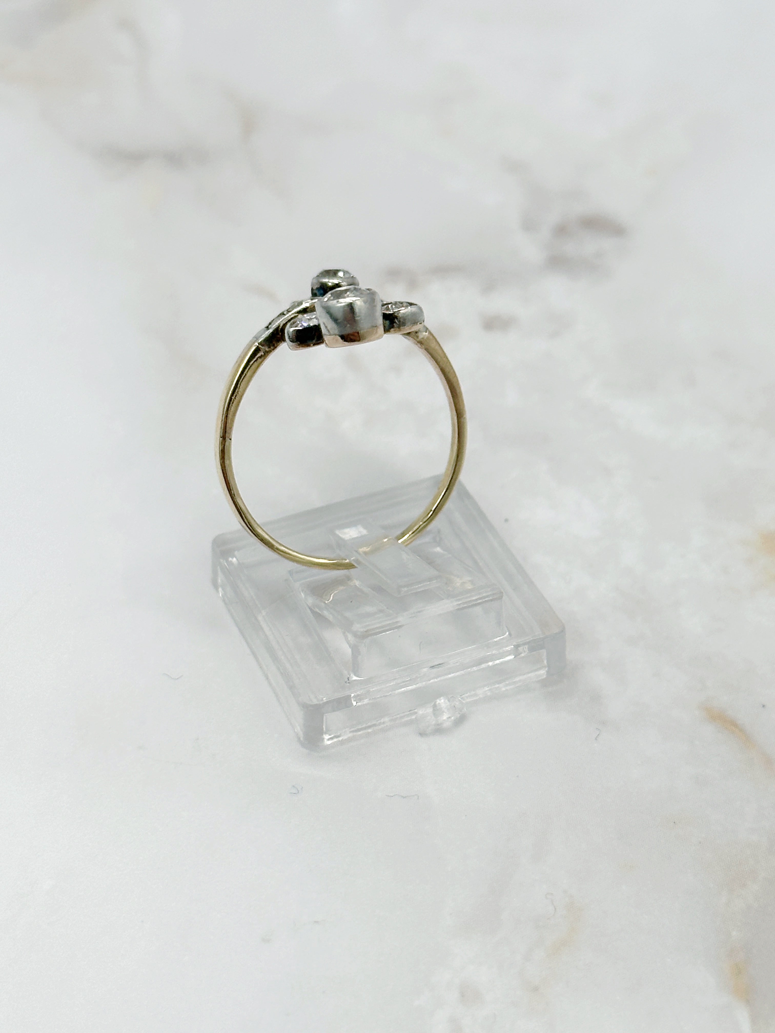 Antiker Jugendstil Ring Gold mit Altschliffdiamanten