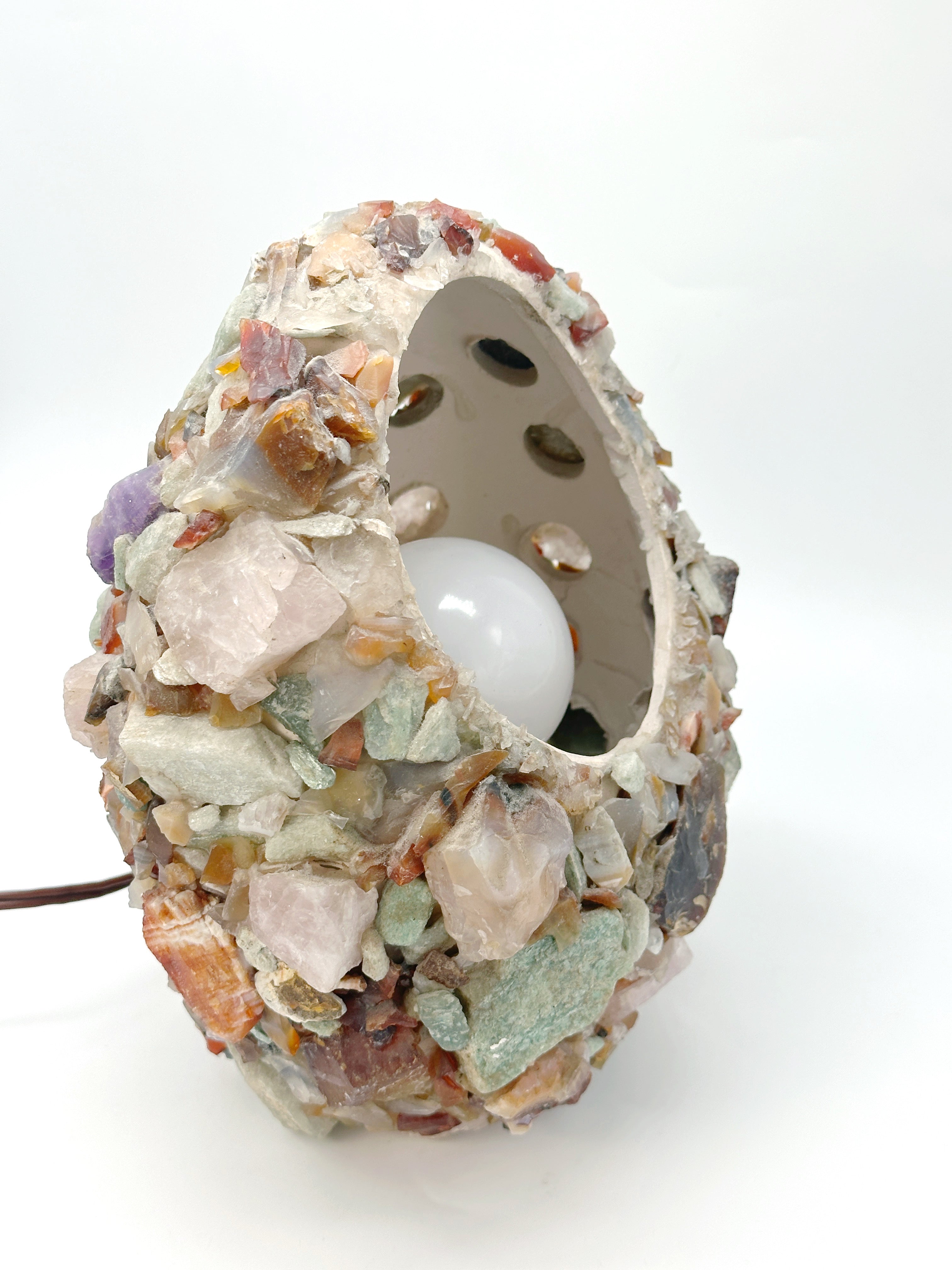 Vintage Edelsteinlampe Tischleuchte um 1960/70 mit Rohsteinen