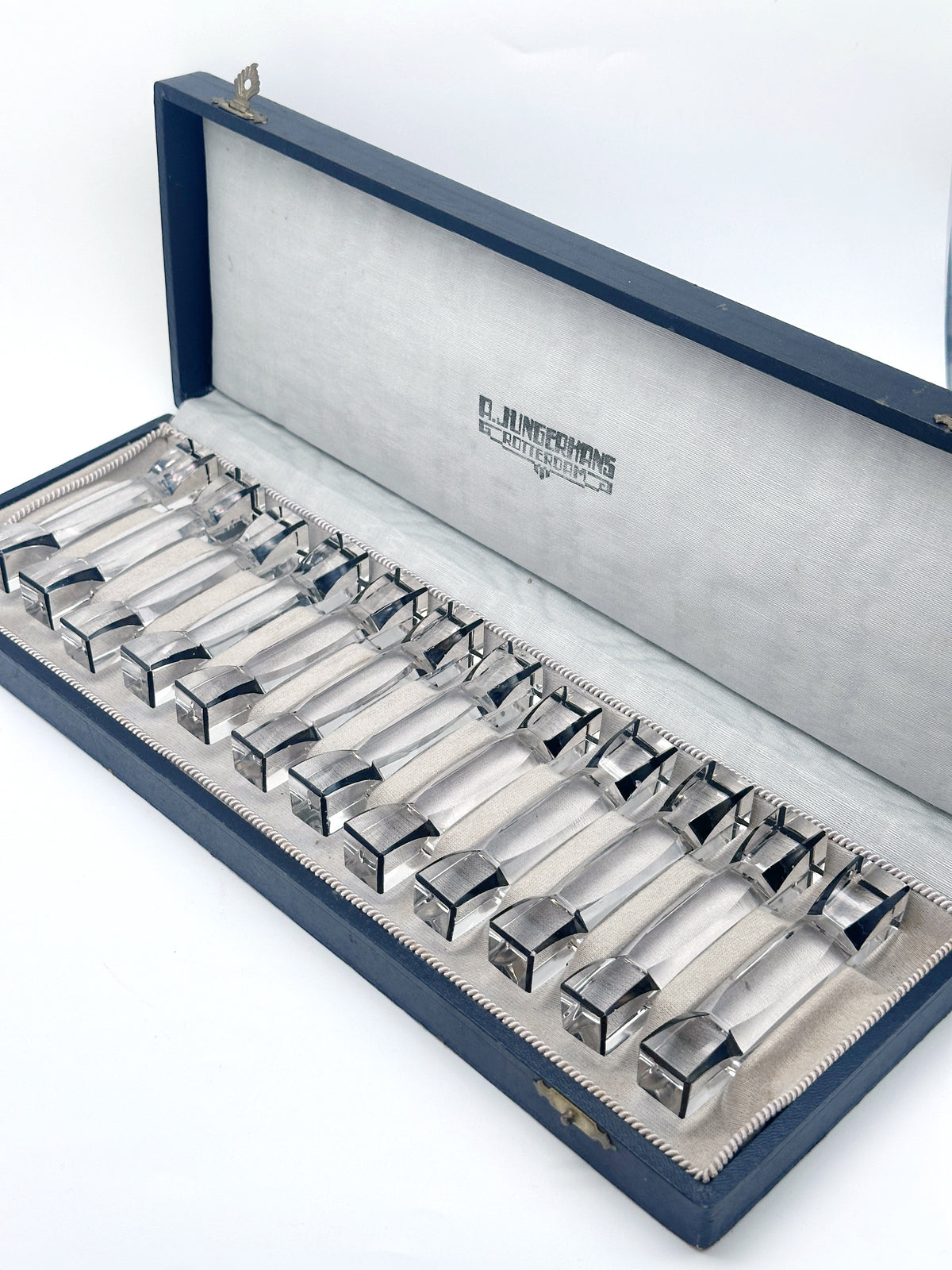 Art Déco Messerbänkchen aus geschliffenem Kristallglas und Silber – Holland um 1930