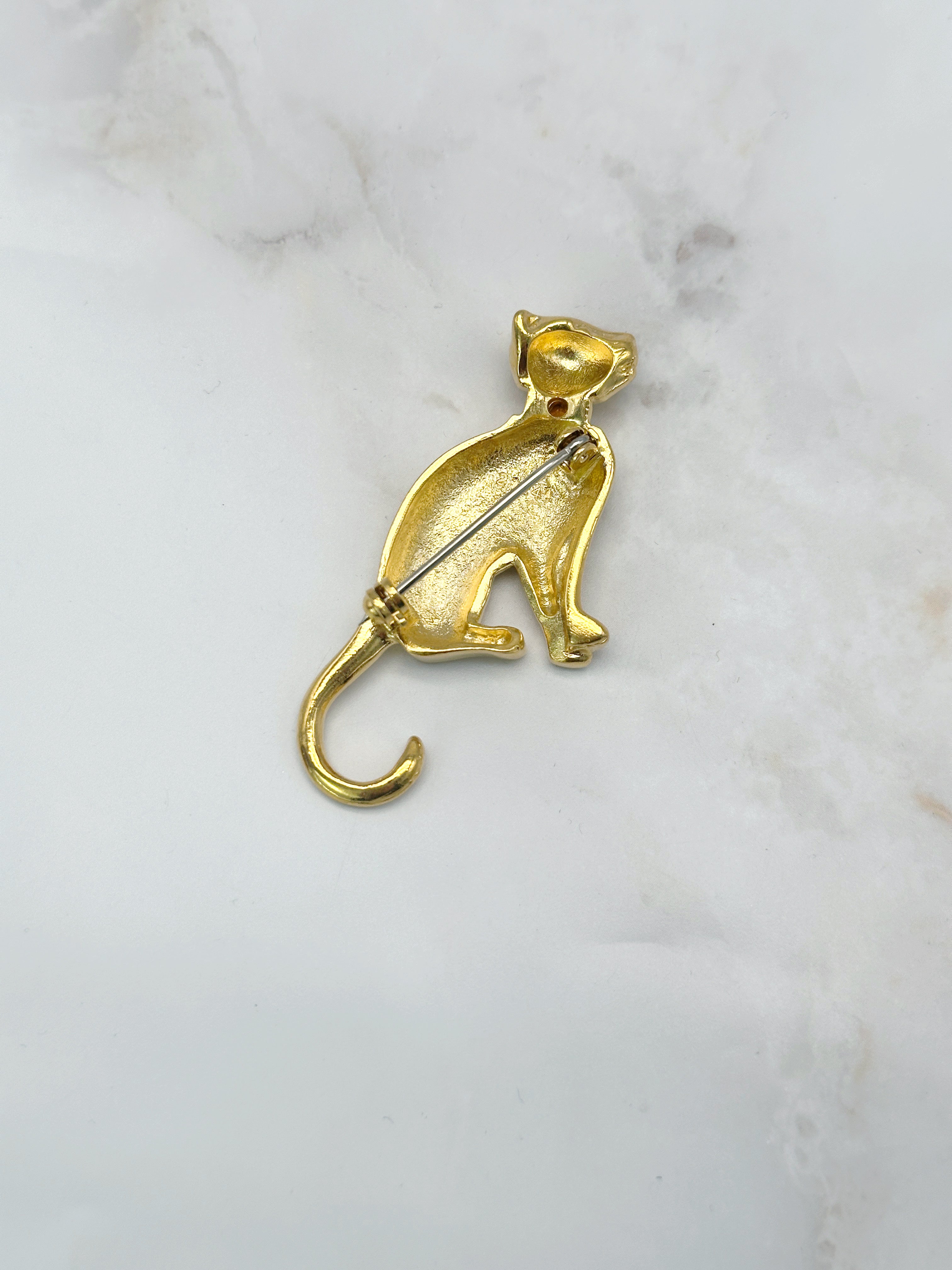 Vergoldete Vintage Brosche Katze mit grünem Strassauge